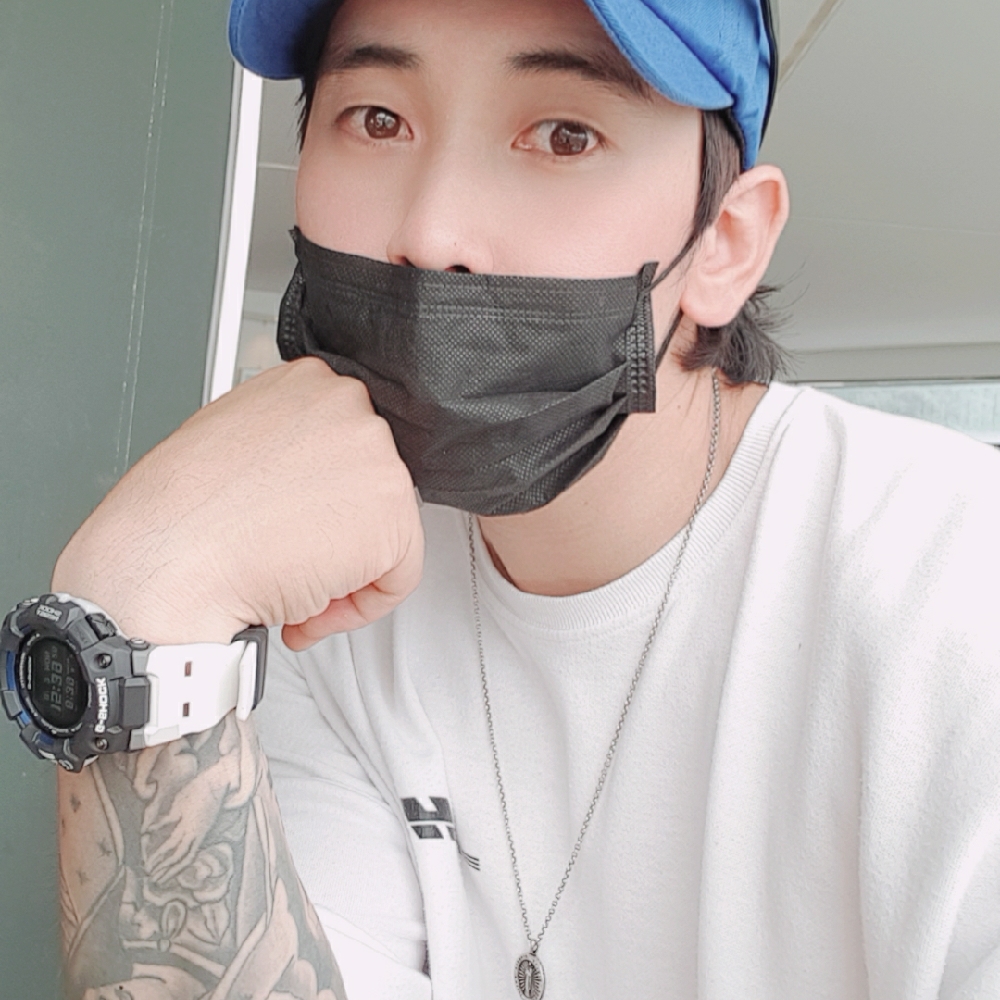 KREAM 프로필 이미지