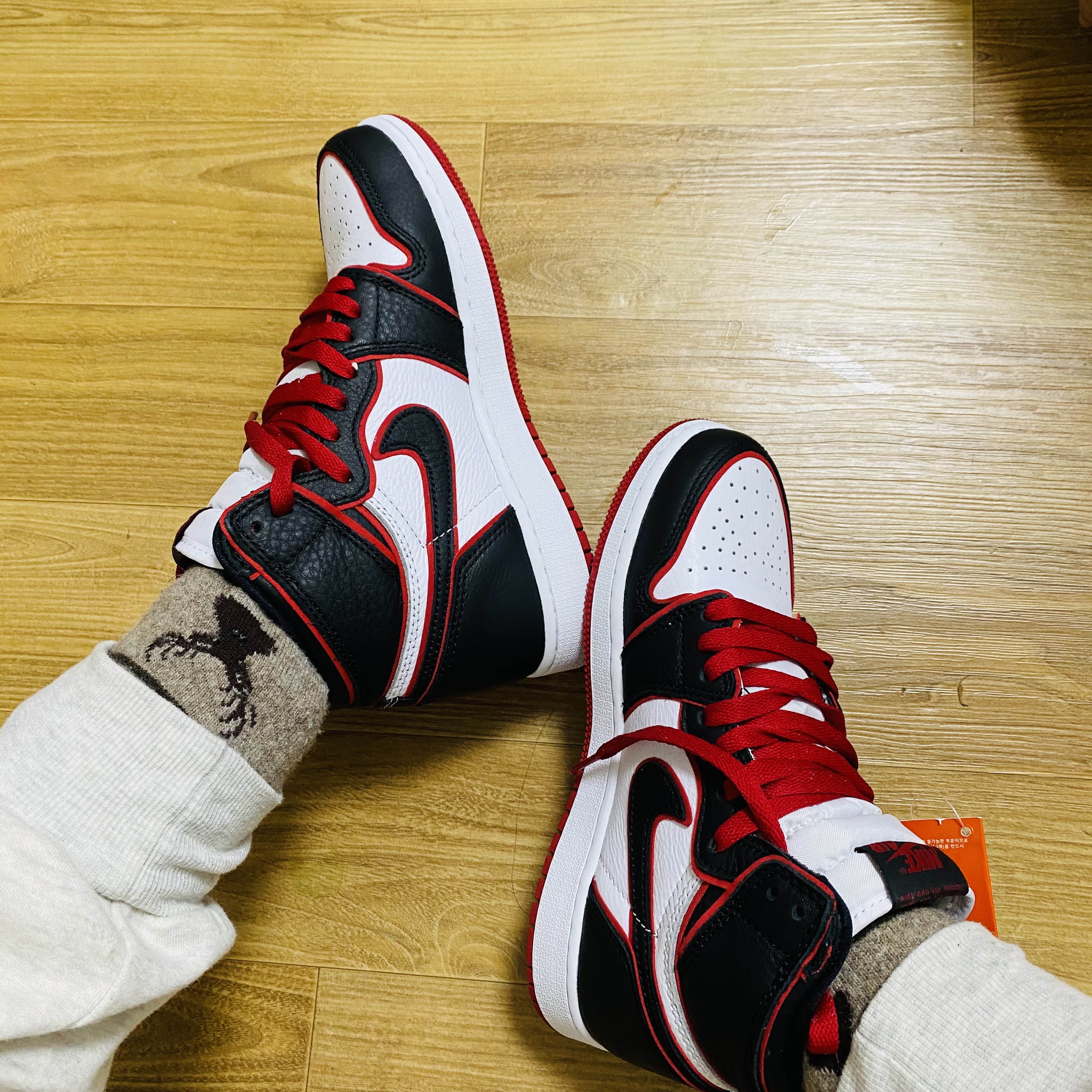 Jordan 1 Retro High OG Bloodline 착용 스타일