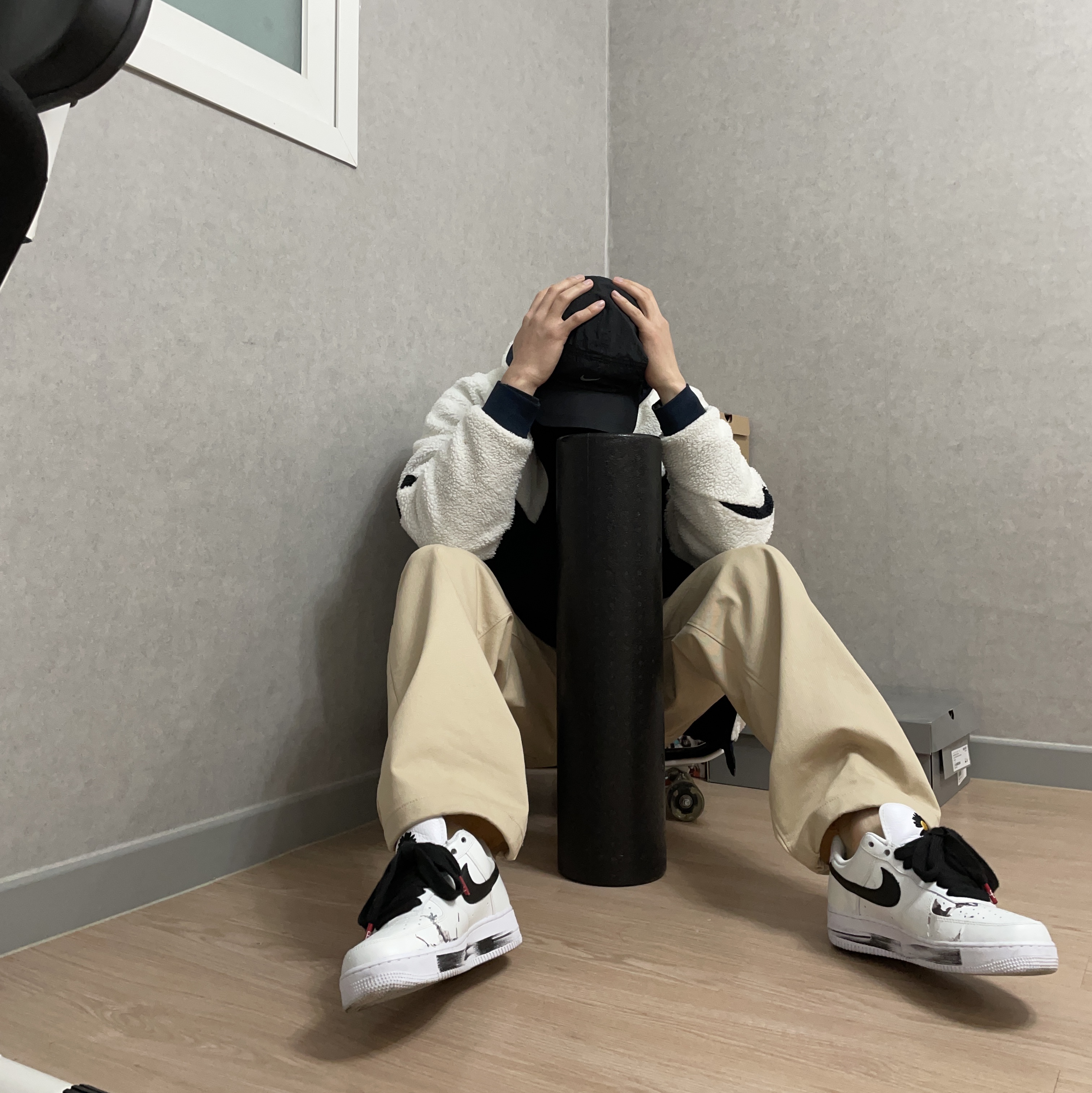 Nike x Peaceminusone Air Force 1 Low Para-Noise 2.0, Nike Big Swoosh Full Zip Jacket White Navy 착용 스타일