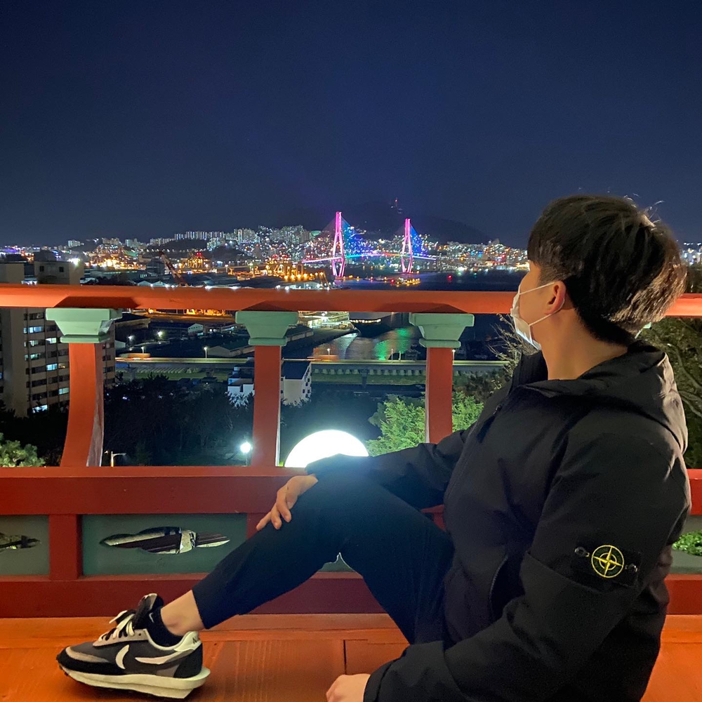 KREAM 프로필 이미지