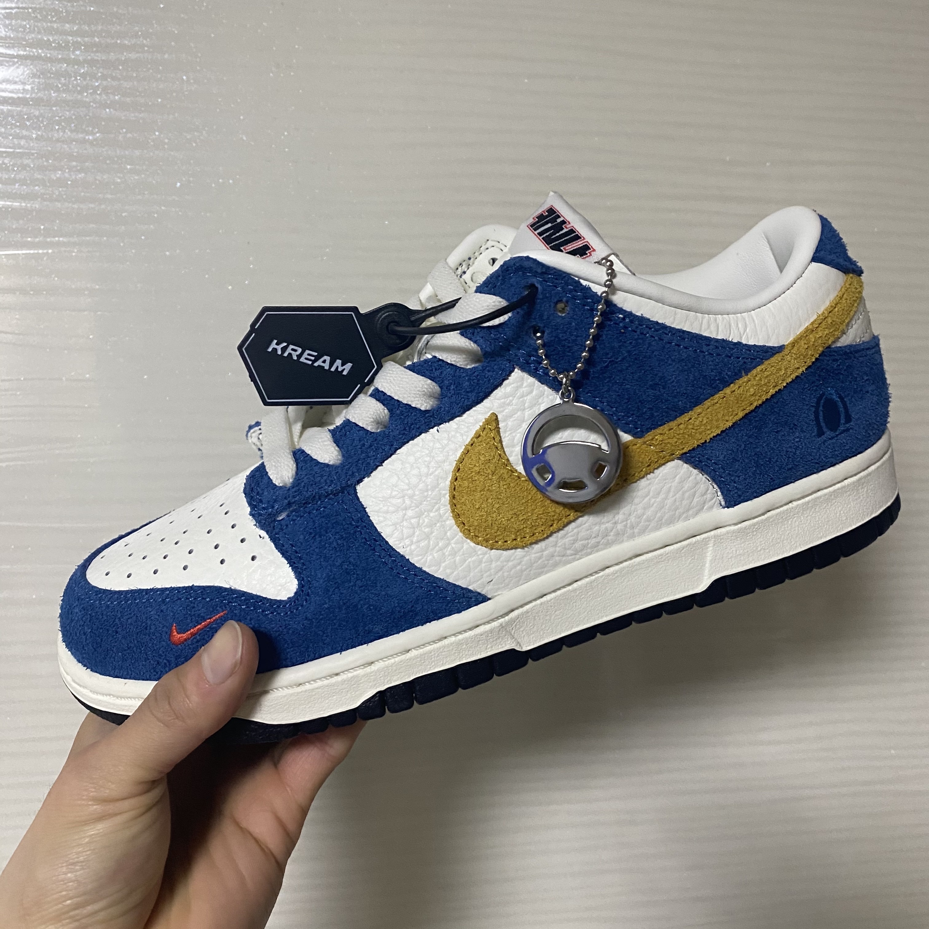 Nike x Kasina Dunk Low 80's Bus 착용 스타일