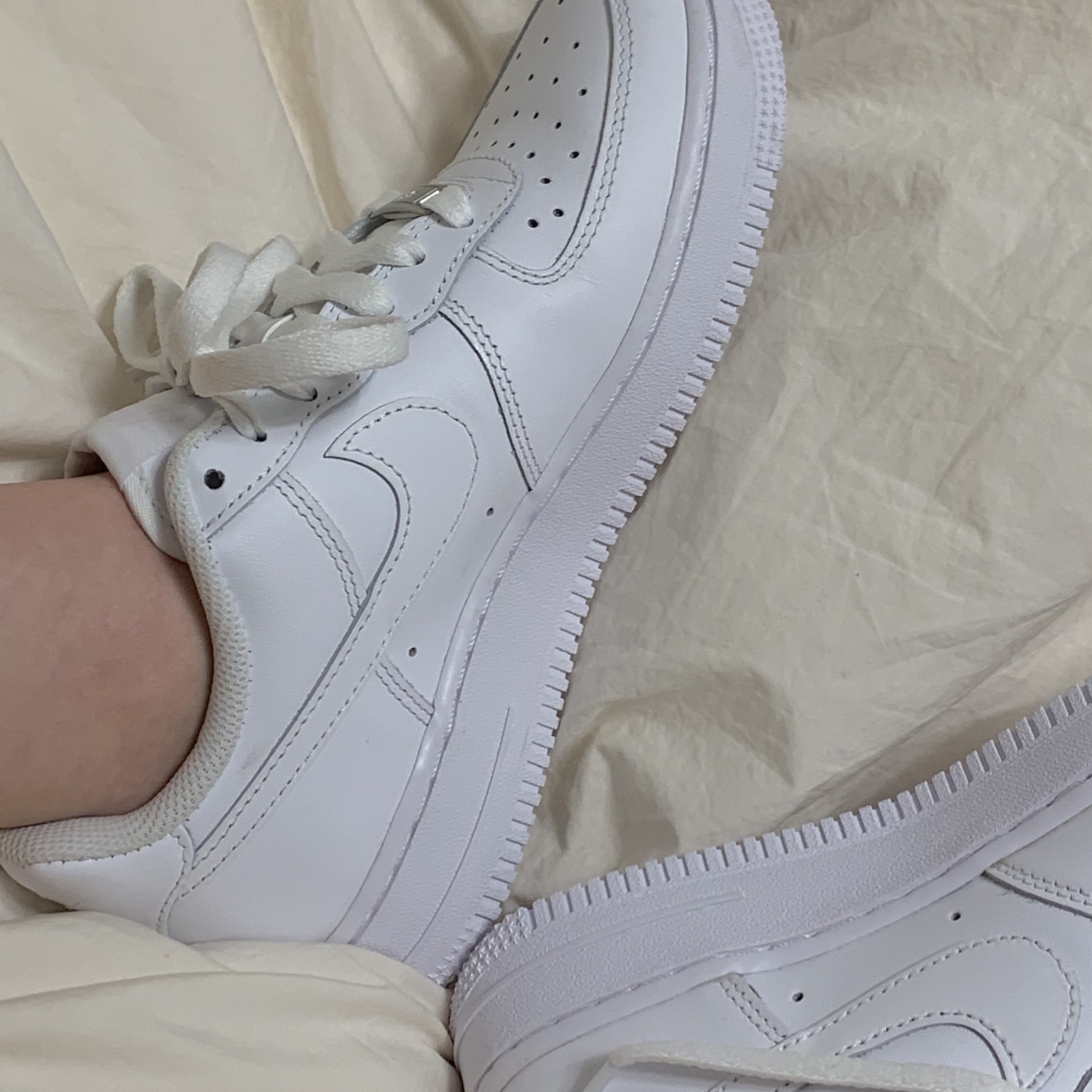 Nike Air Force 1 '07 Low White 착용 스타일