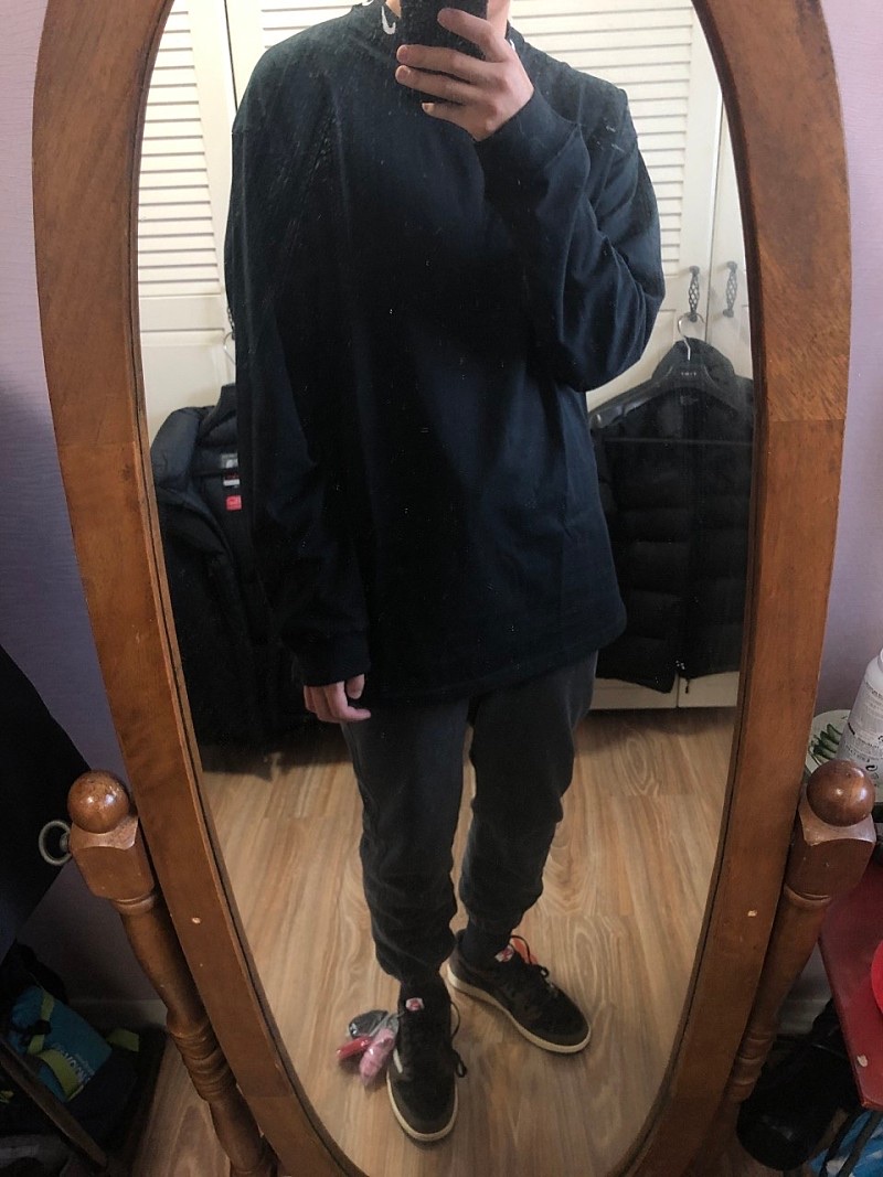 Jordan 1 x Travis Scott Retro Low OG SP Mocha 착용 스타일