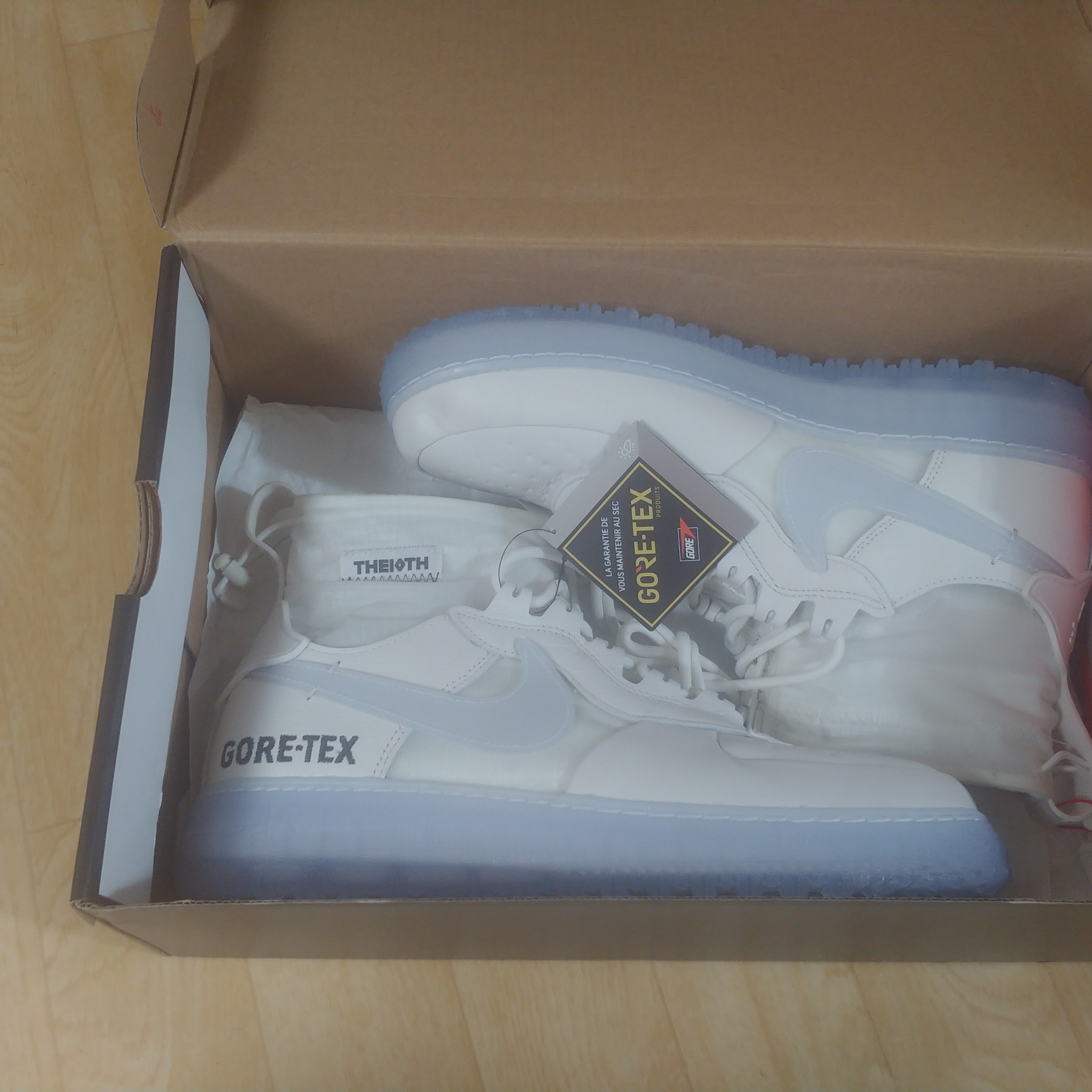 Nike Air Force 1 Gore-Tex High Phantom White 착용 스타일 - 2