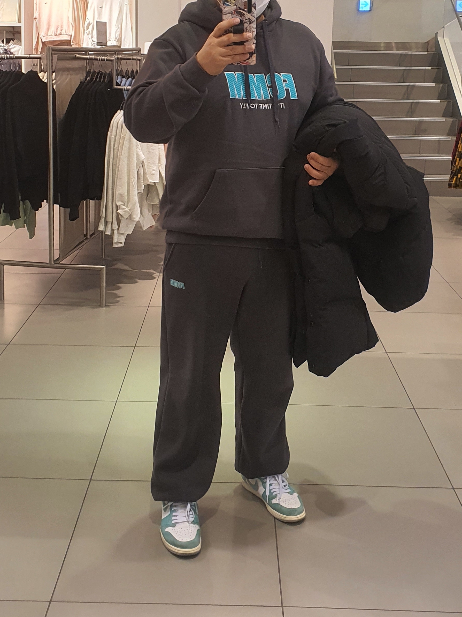 Jordan 1 Retro High OG Turbo Green 착용 스타일