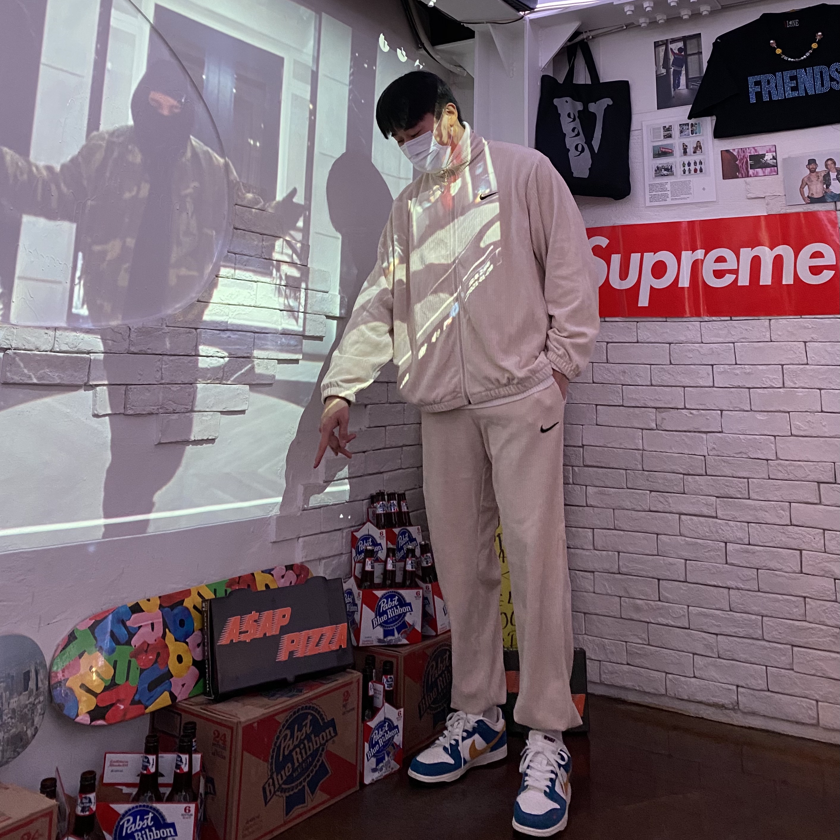 Nike x Kasina Dunk Low 80's Bus 착용 스타일
