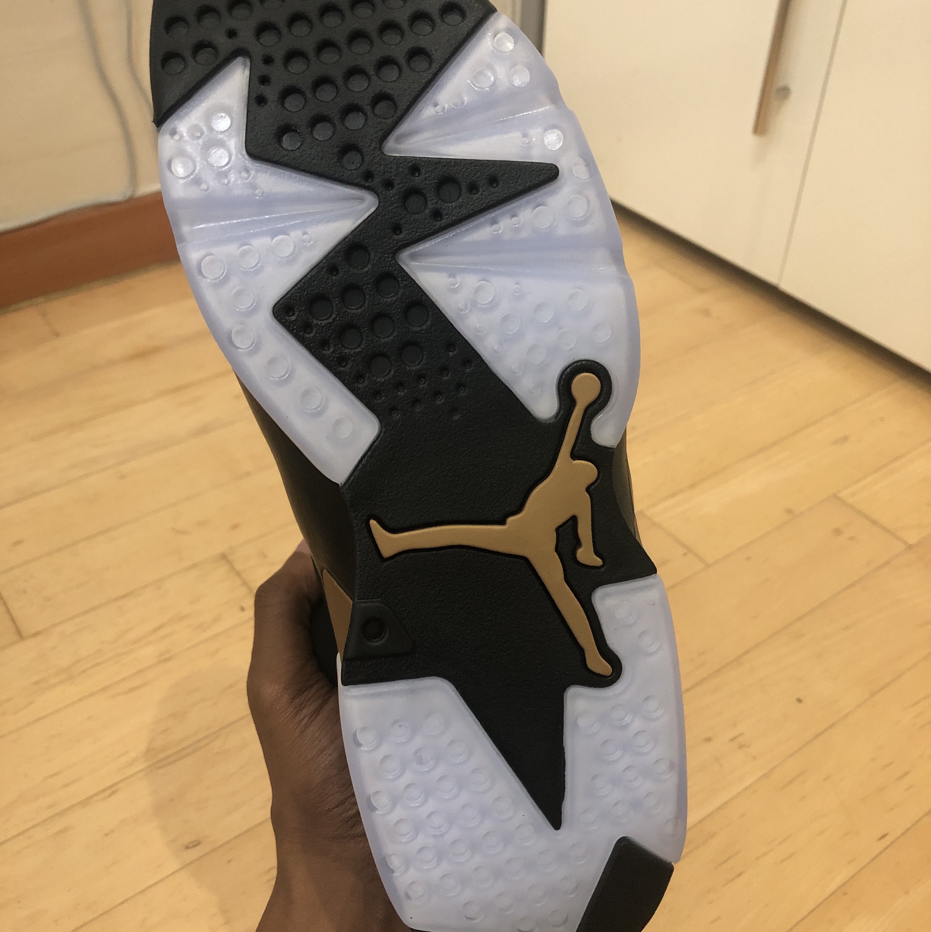 Jordan 6 Retro DMP 2020 착용 스타일 - 3