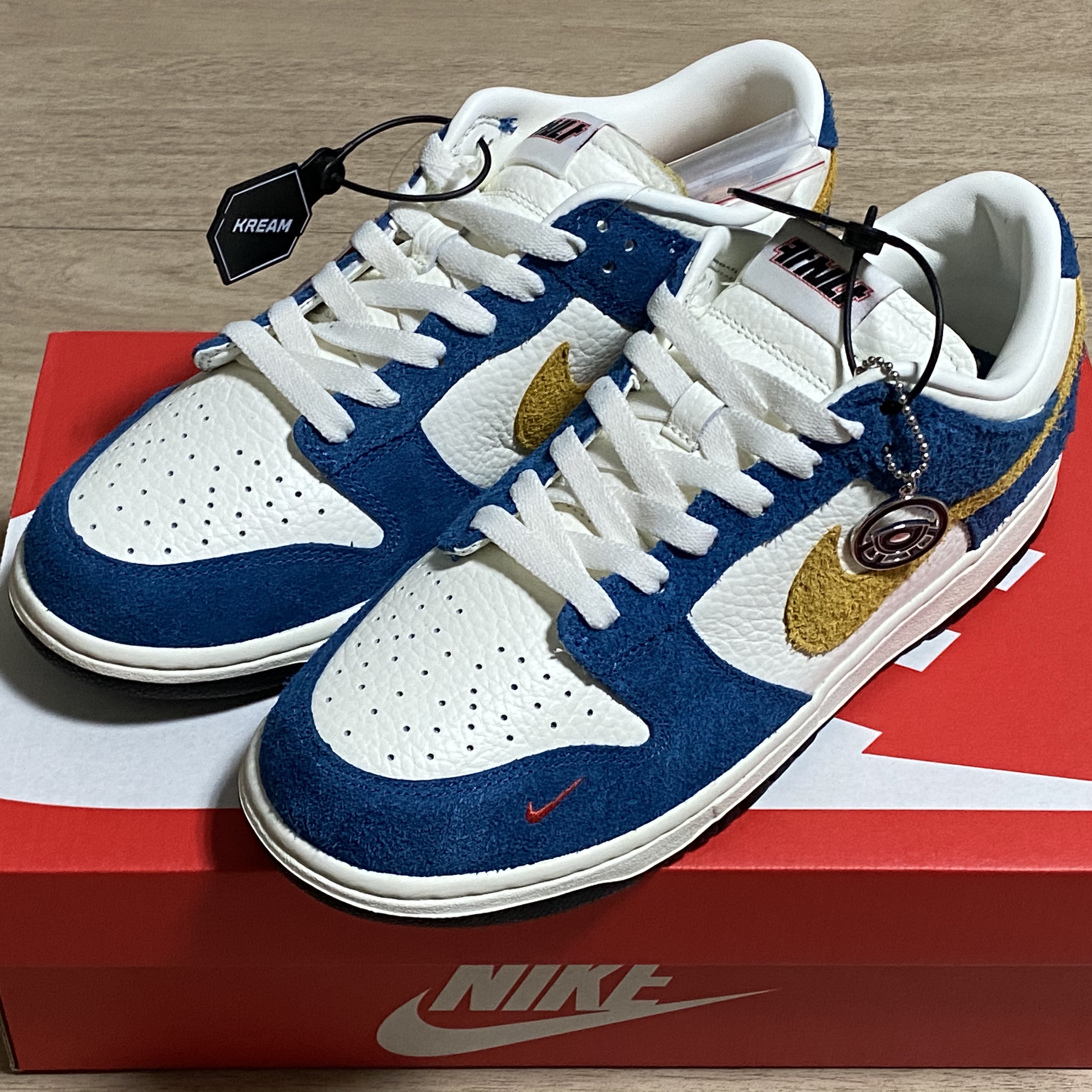 Nike x Kasina Dunk Low 80's Bus 착용 스타일