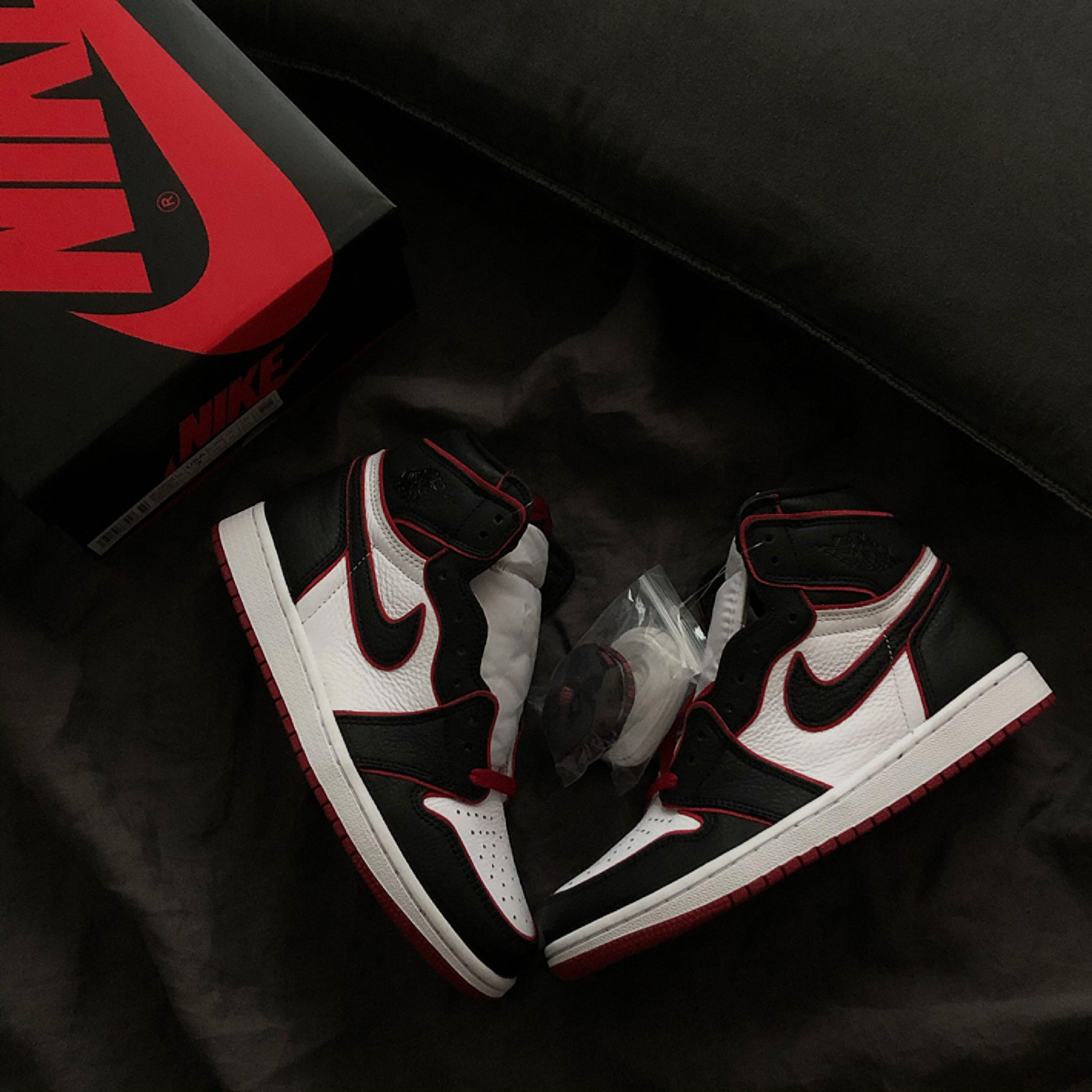 Jordan 1 Retro High OG Bloodline 착용 스타일