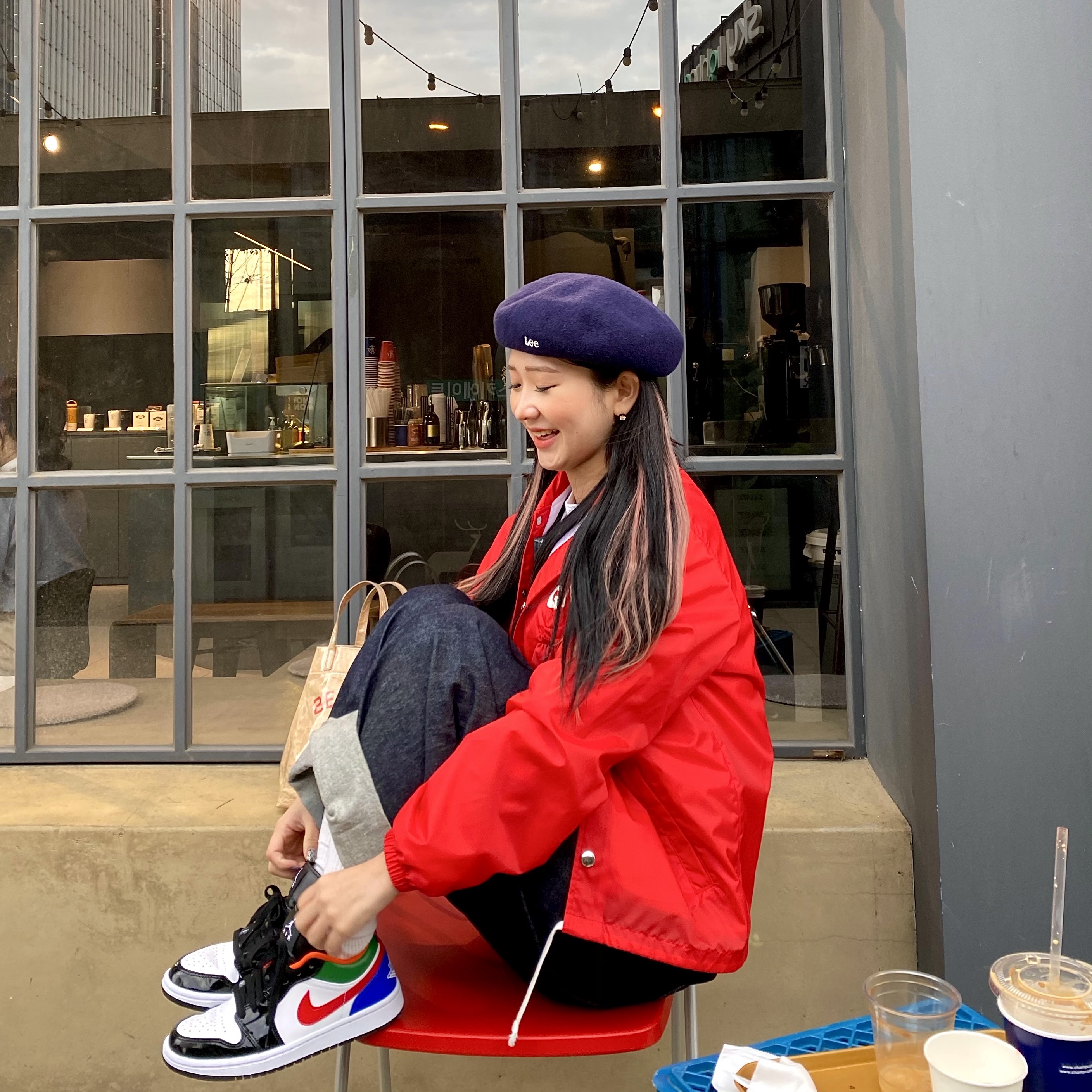 (W) Jordan 1 Low SE Multi-Color Black Toe 착용 스타일 - 2