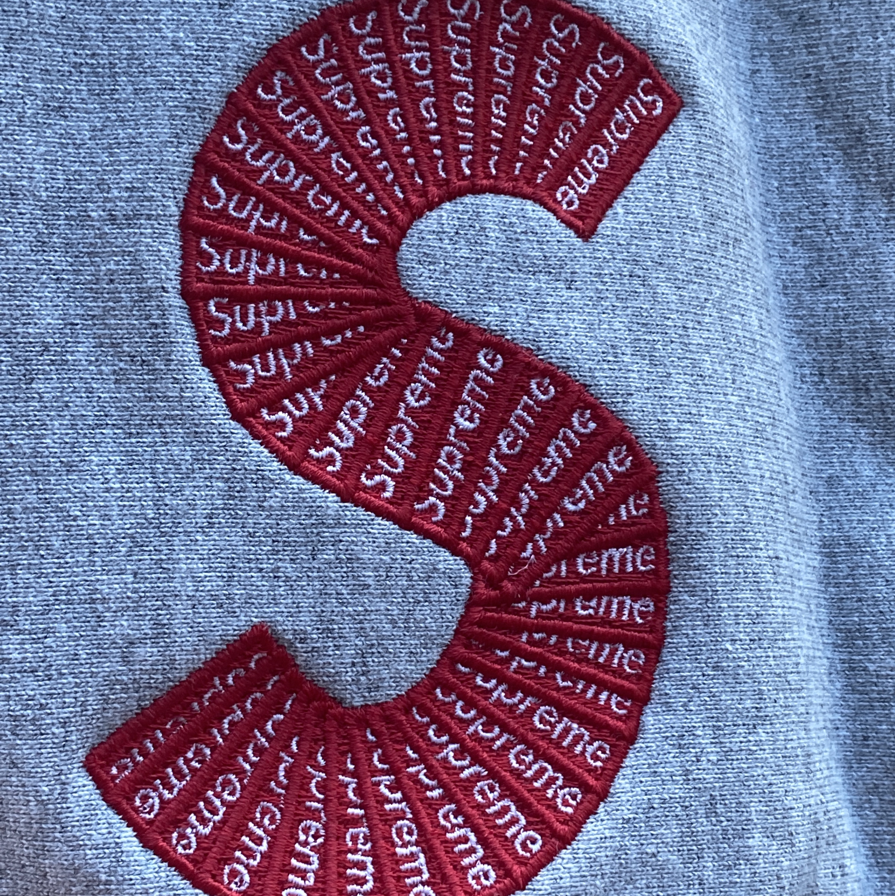 Supreme S Logo Hooded Sweatshirt Heather Grey - 20FW 착용 스타일