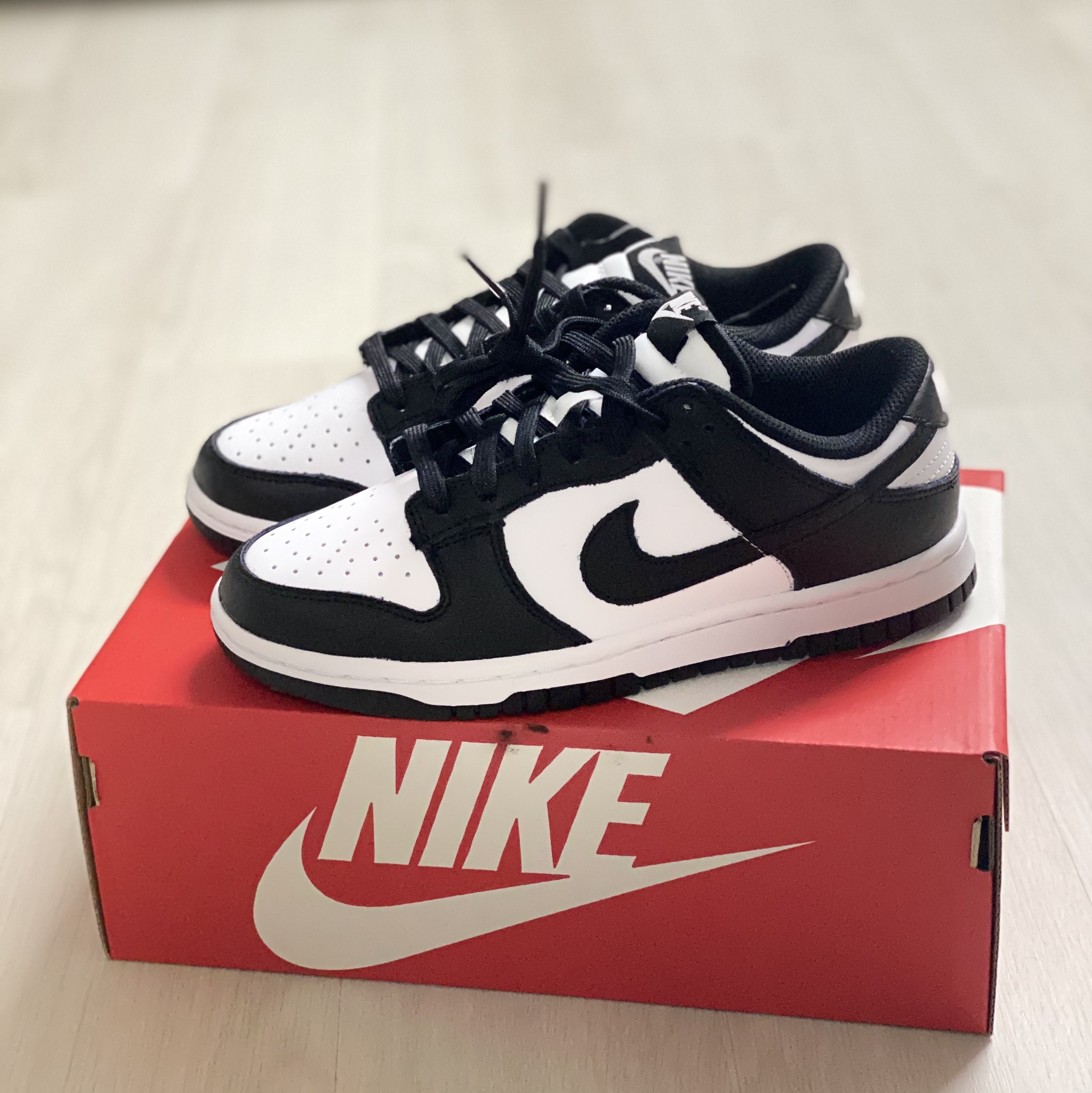 (W) Nike Dunk Low Black 착용 스타일