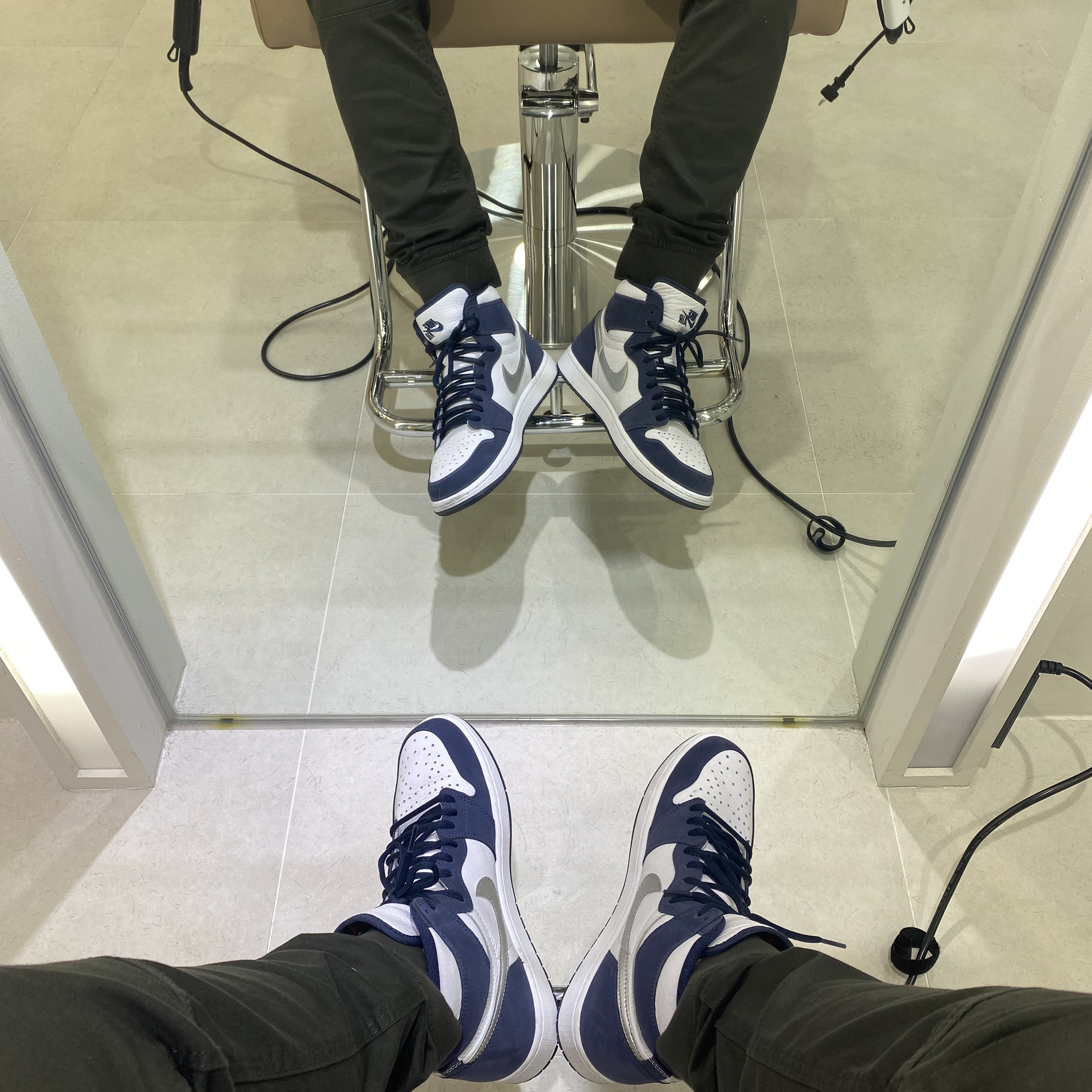 Jordan 1 Retro High OG CO.JP Midnight Navy 착용 스타일