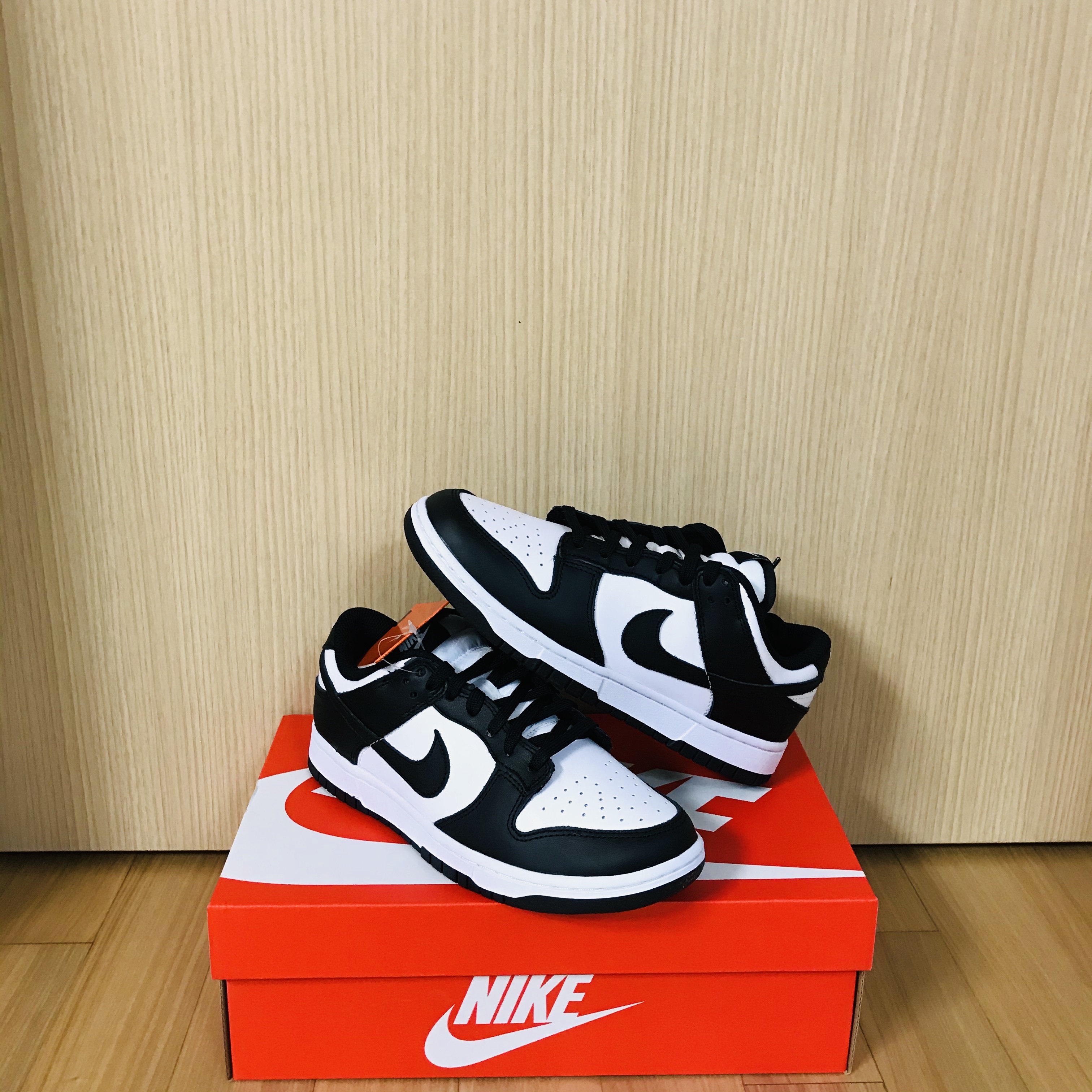 Nike Dunk Low Retro Black, (W) Nike Dunk Low Black 착용 스타일 - 2