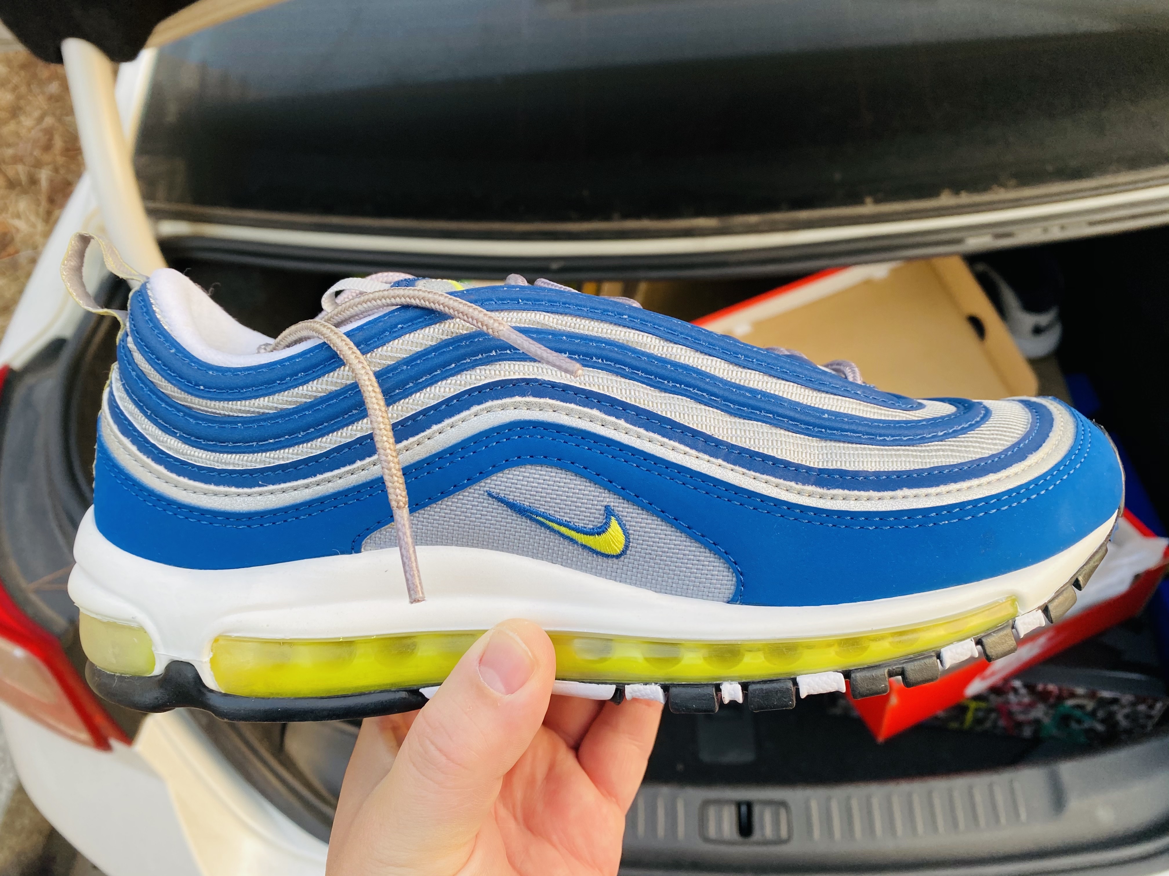 Nike Air Max 97 OG Royal Neon 착용 스타일