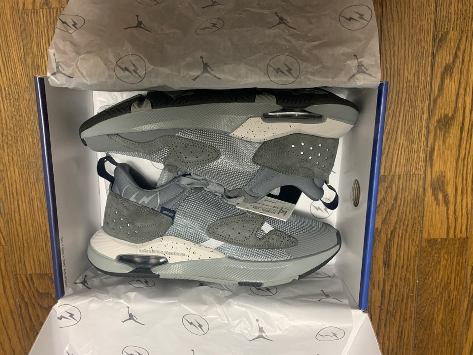 Jordan x Fragment Air Cadence SP Particle Grey 착용 스타일