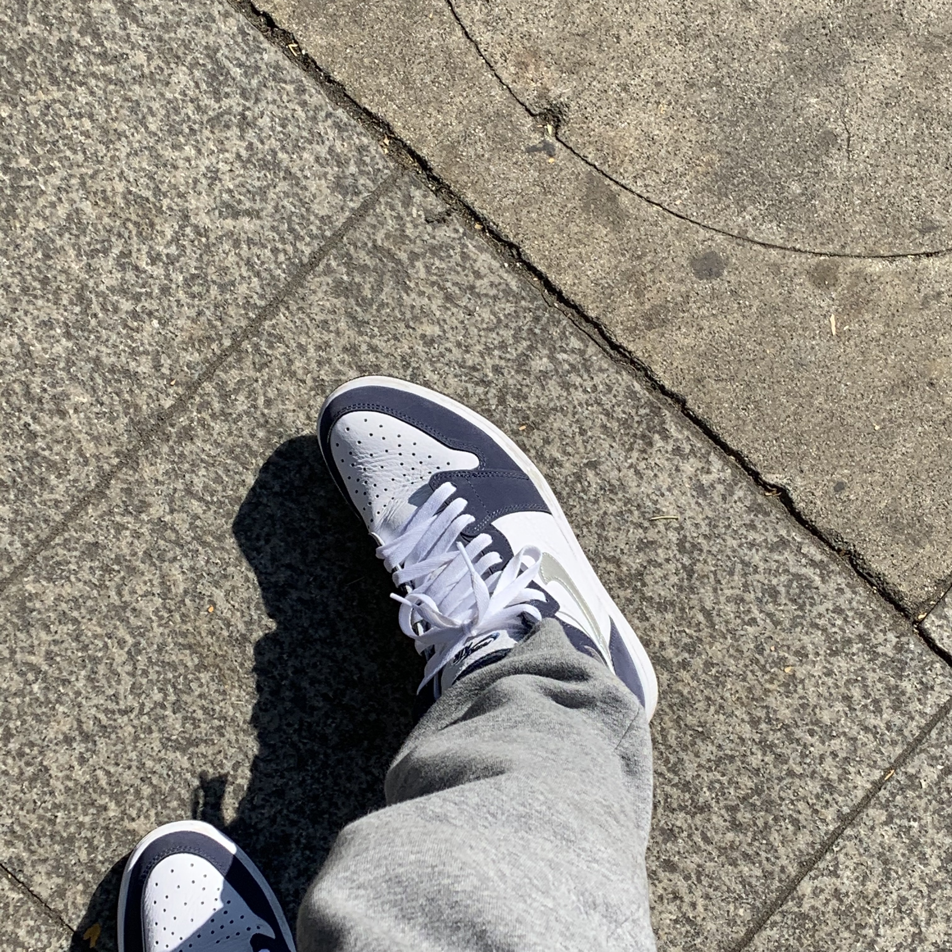 Jordan 1 Retro High OG CO.JP Midnight Navy 착용 스타일