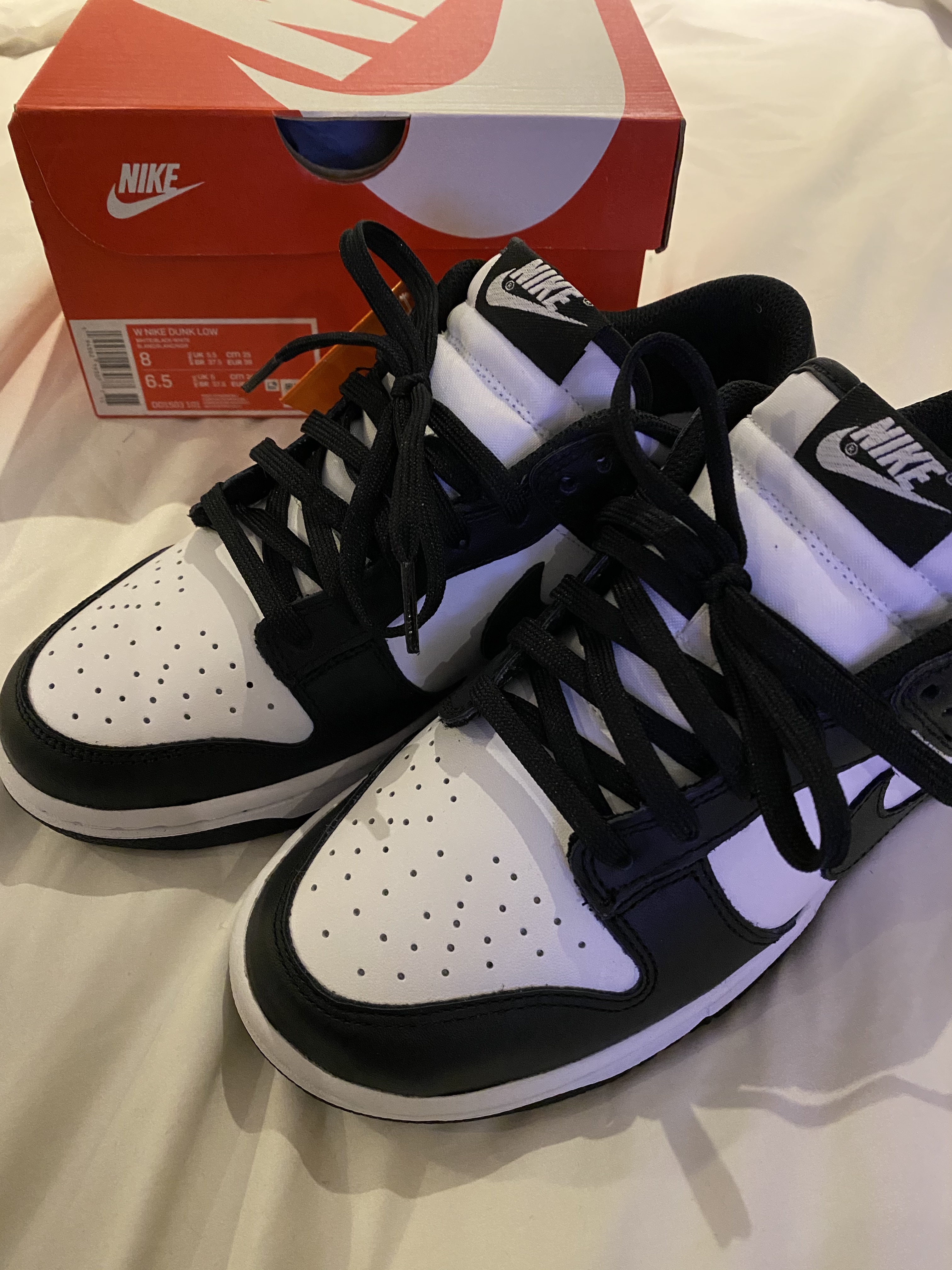 (W) Nike Dunk Low Black 착용 스타일 - 2
