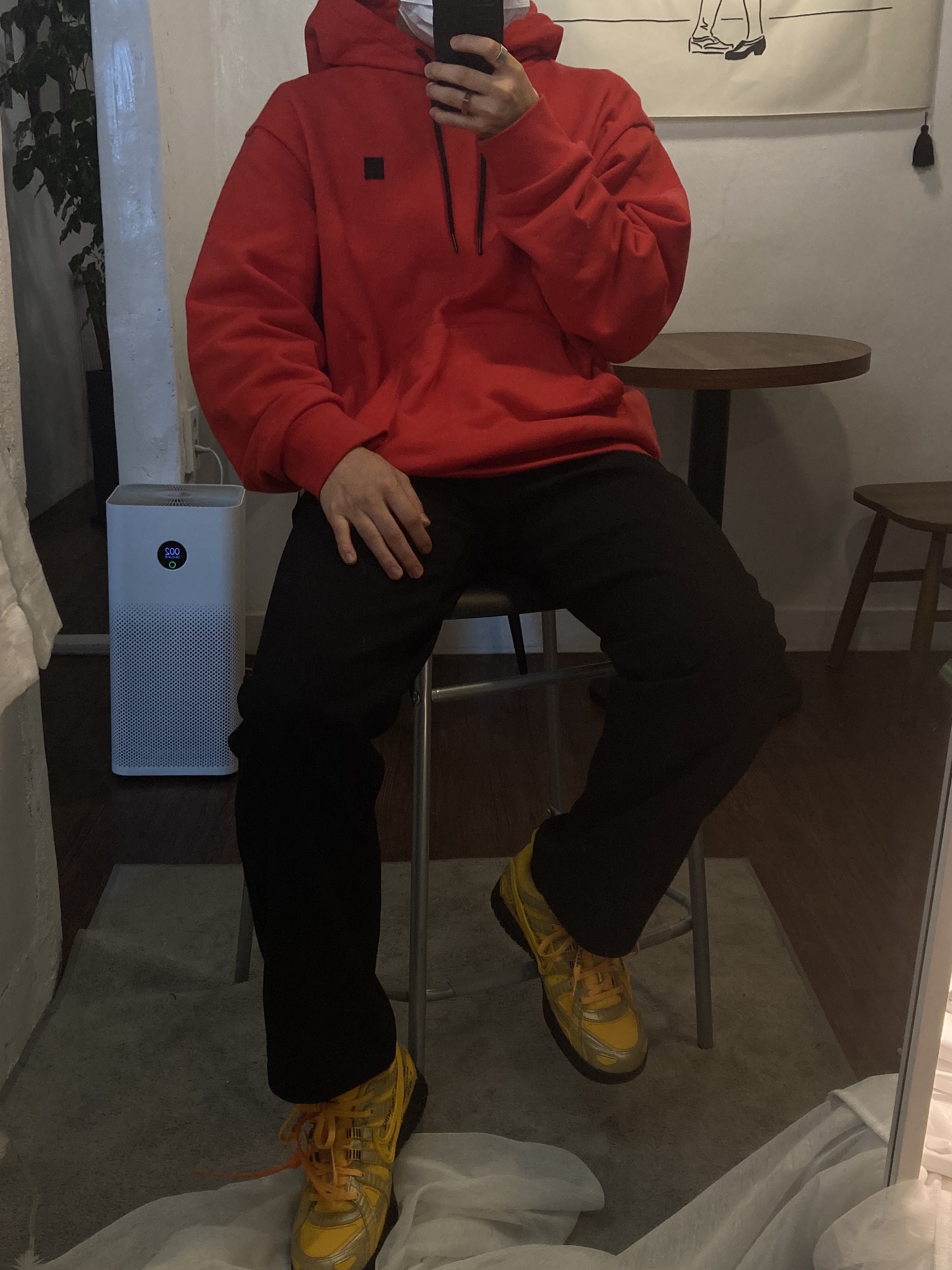 Nike x Off-White Air Rubber Dunk University Gold 착용 스타일