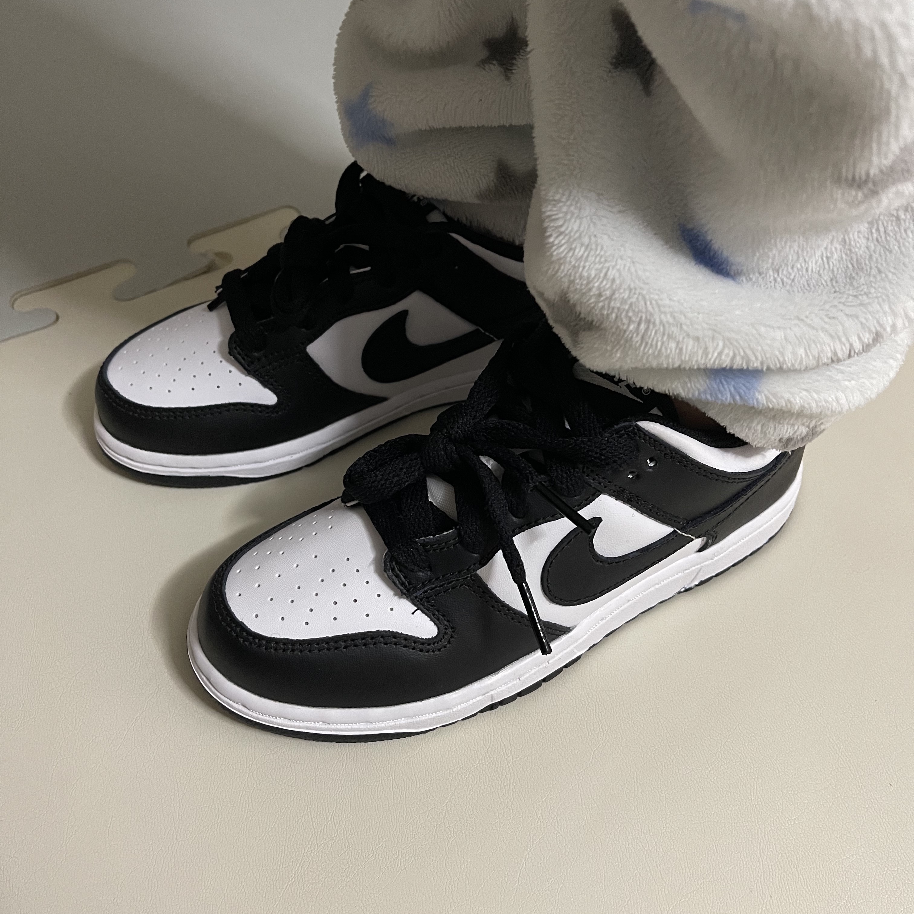 (PS) Nike Dunk Low Black 착용 스타일 - 3