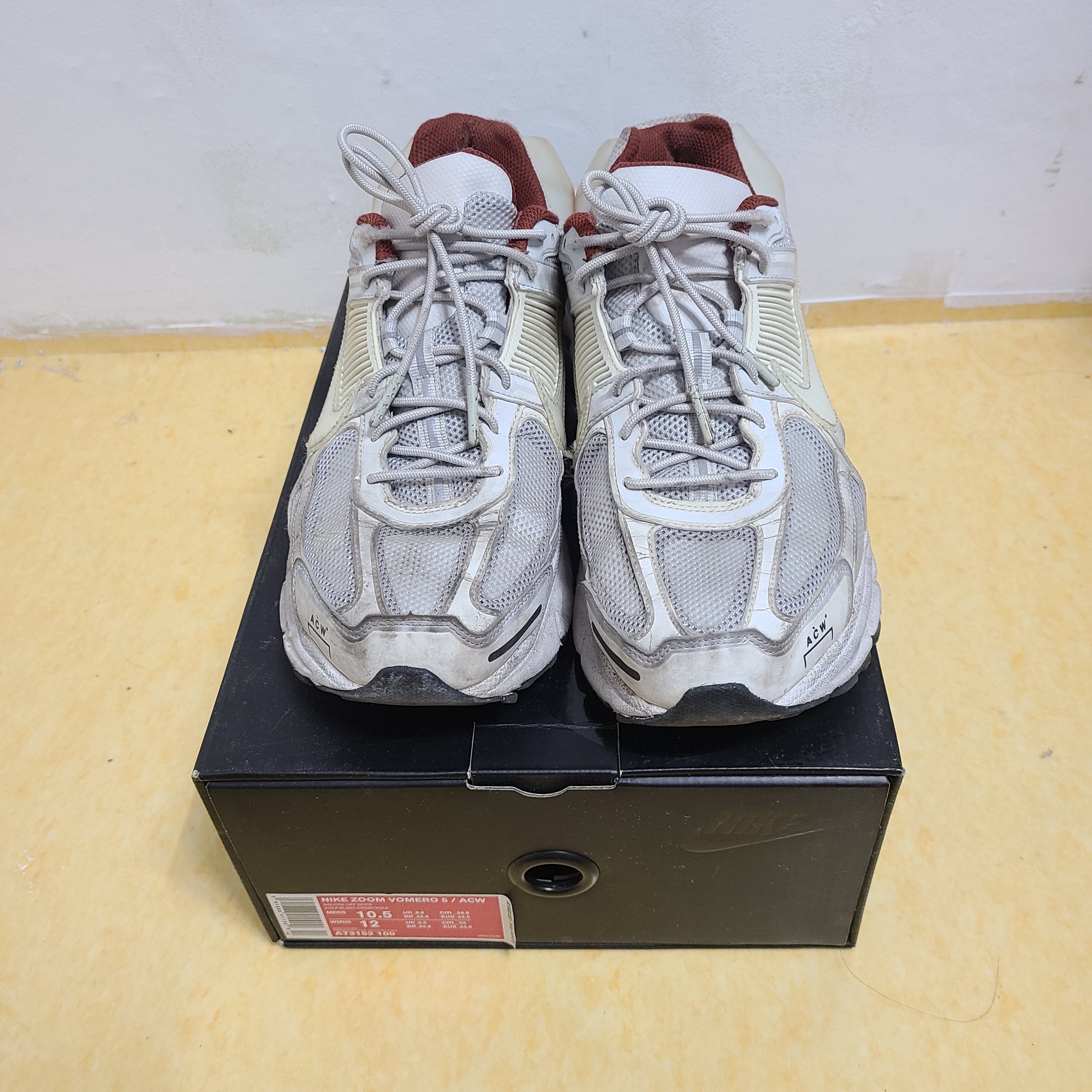 Nike x A-Cold-Wall Zoom Vomero 5 Sail 착용 스타일 - 3