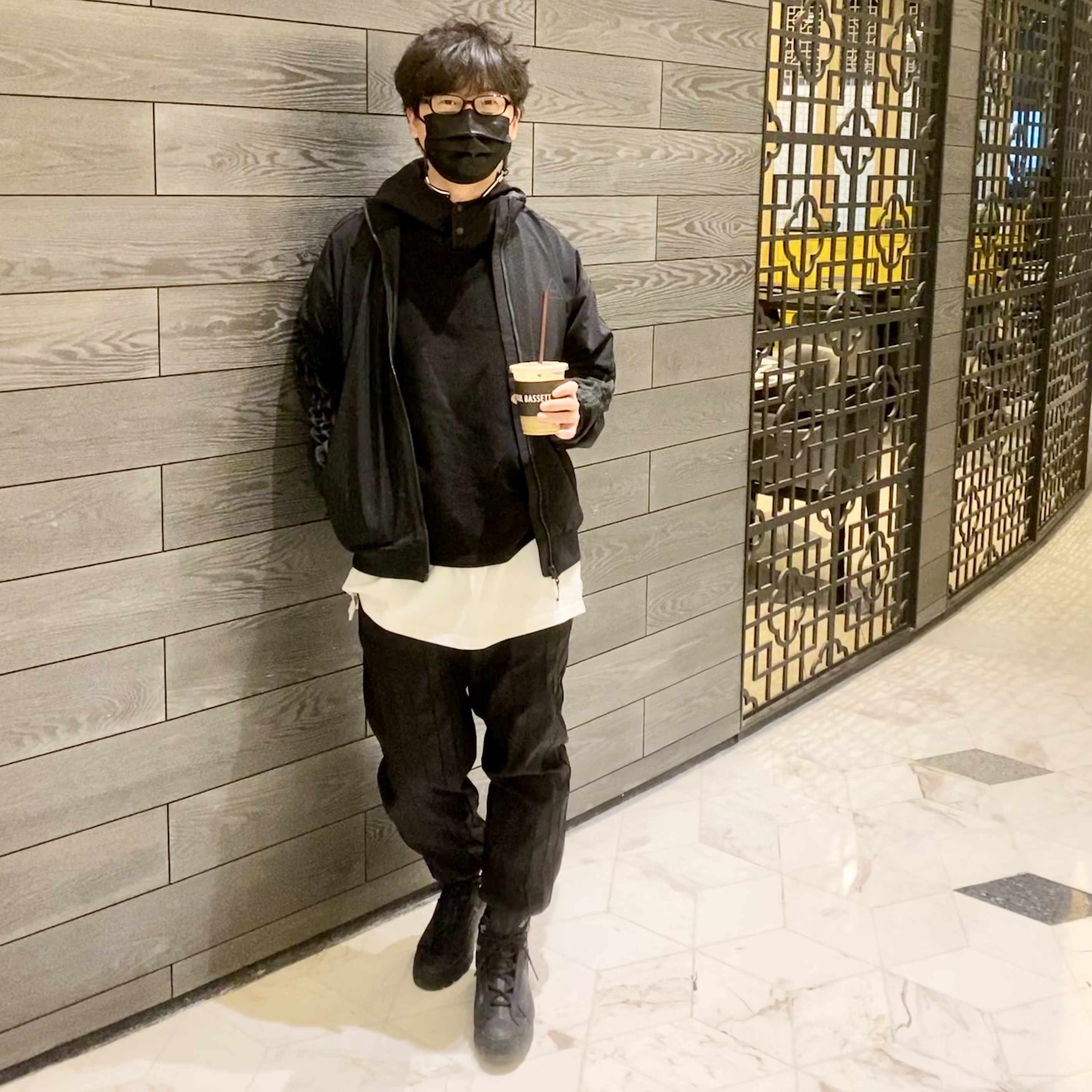 Converse x A-Cold-Wall Chuck Taylor All Star Lugged High Black 착용 스타일 - 1