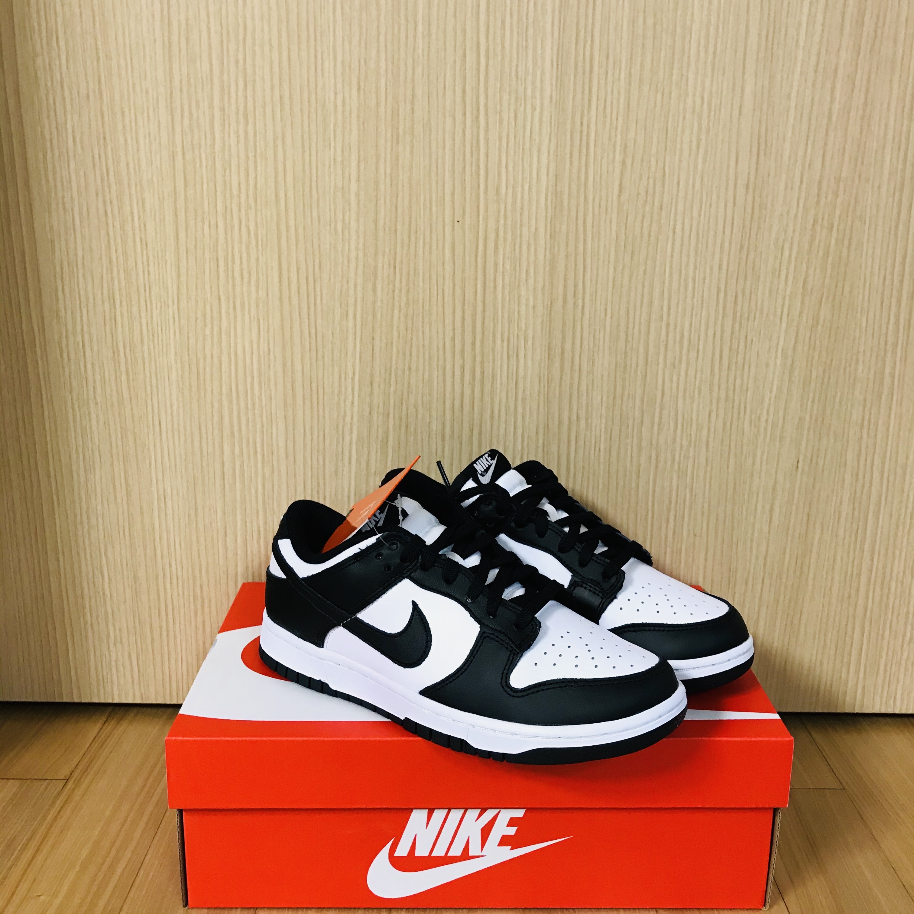 Nike Dunk Low Retro Black, (W) Nike Dunk Low Black 착용 스타일 - 1