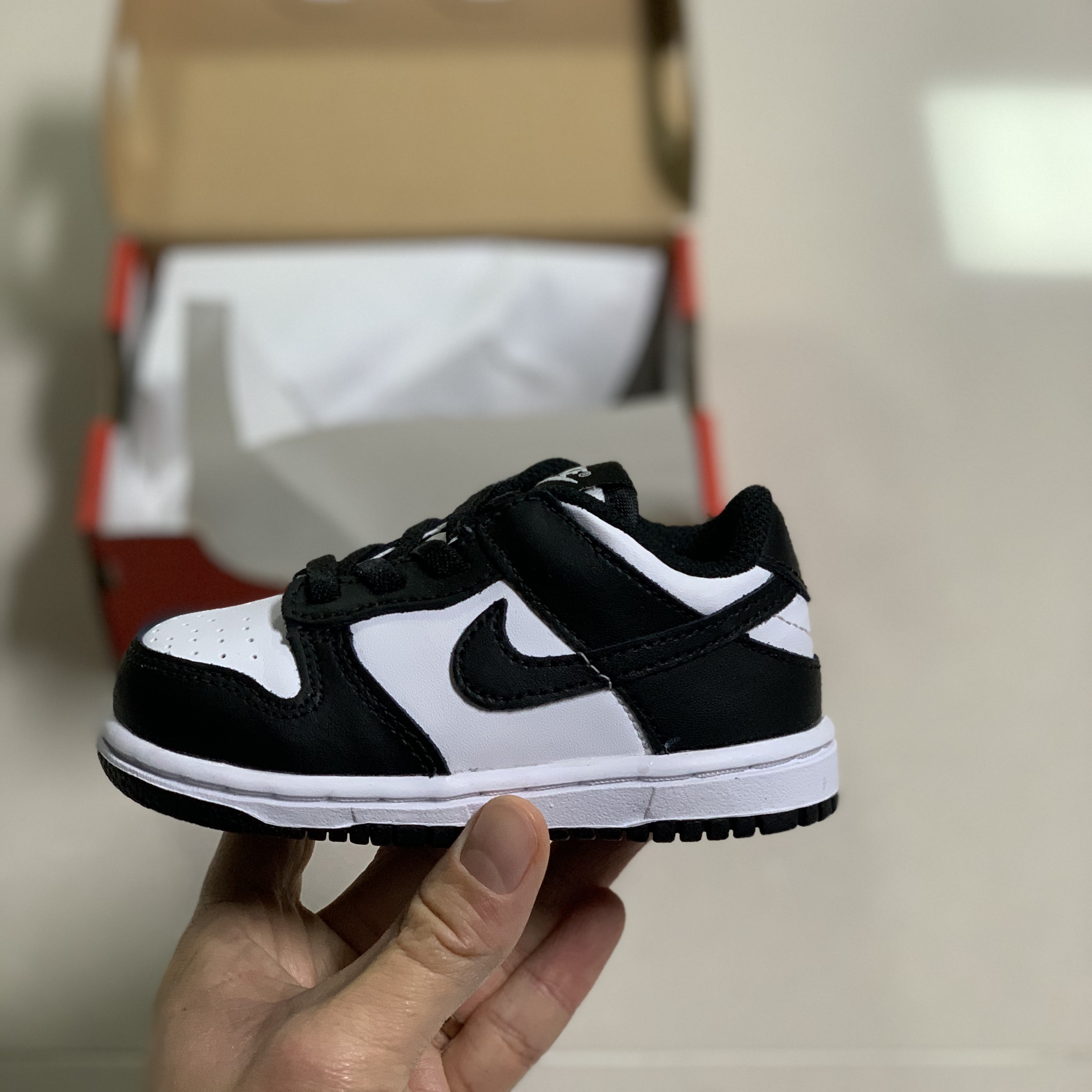 (TD) Nike Dunk Low Black 착용 스타일
