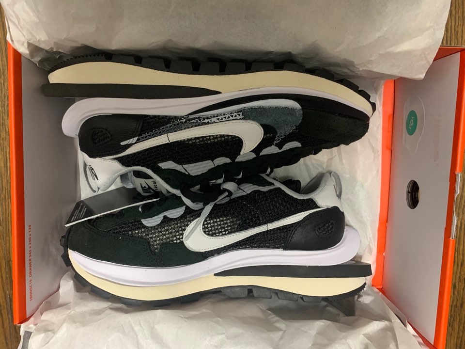 Nike x Sacai VaporWaffle Black White 착용 스타일