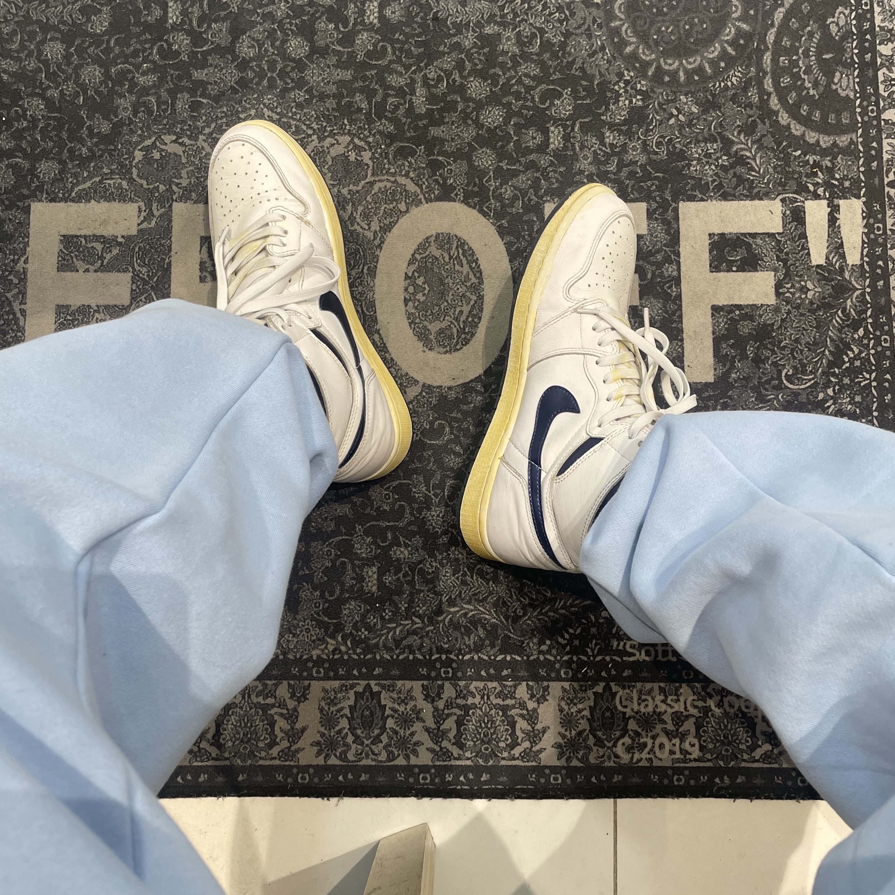 Jordan 1 Retro Metallic Navy 2016 착용 스타일 - 2