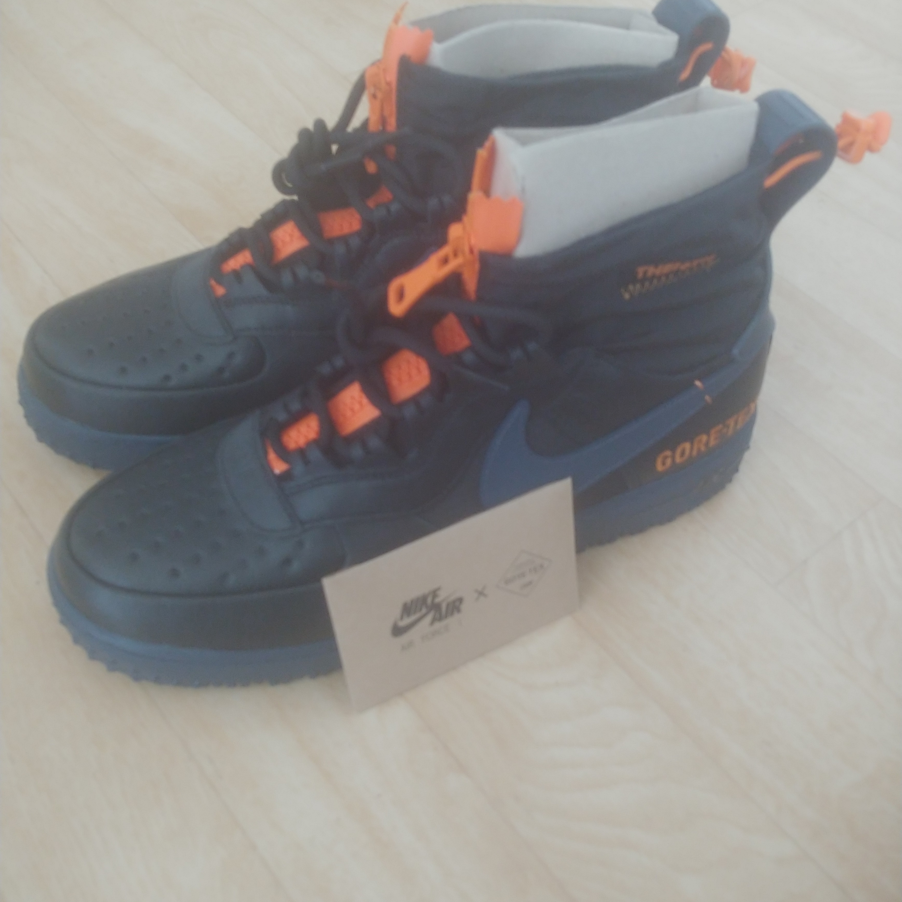 Nike Air Force 1 Winter Gore-Tex Black 착용 스타일 - 3