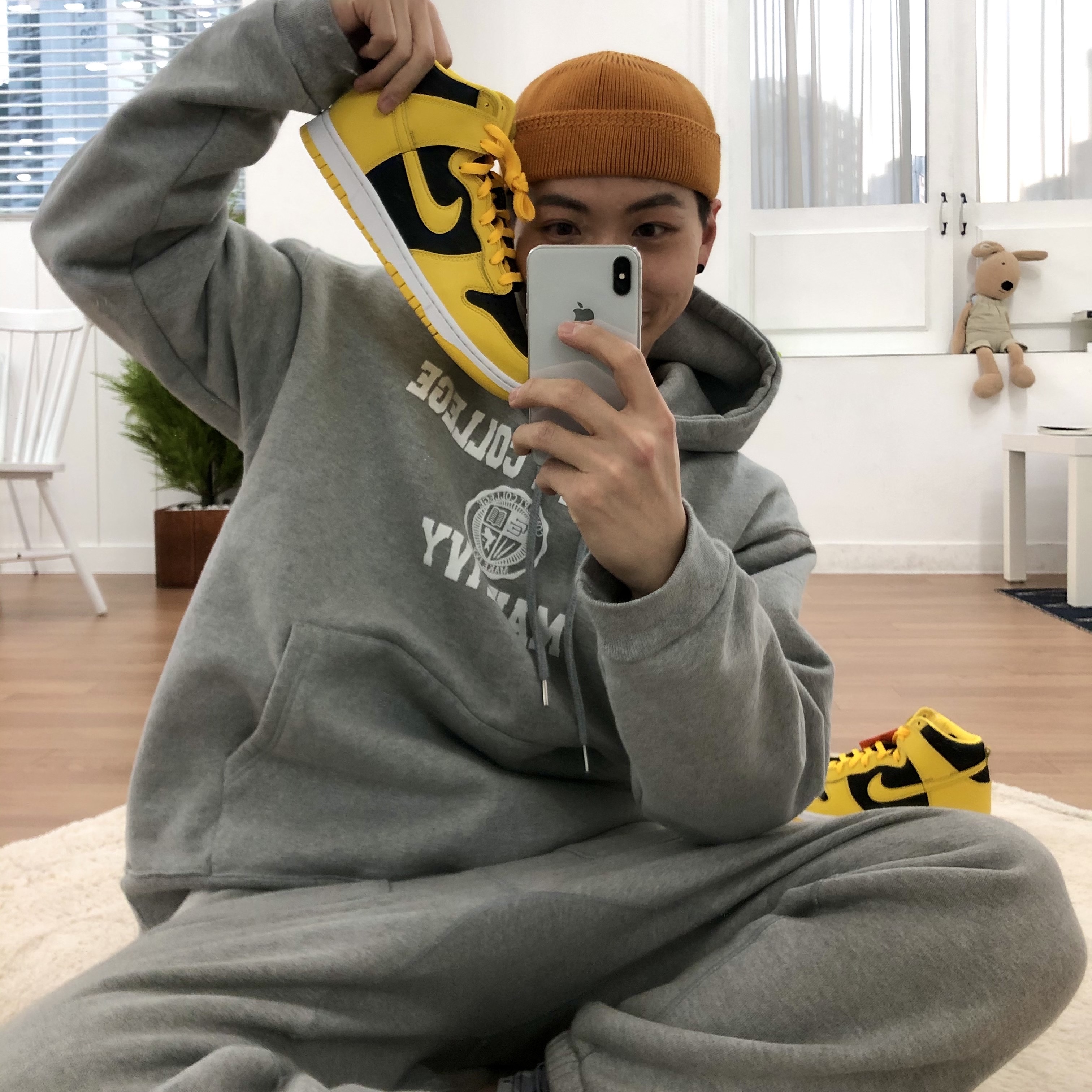 Nike Dunk High SP Varsity Maize 착용 스타일 - 2