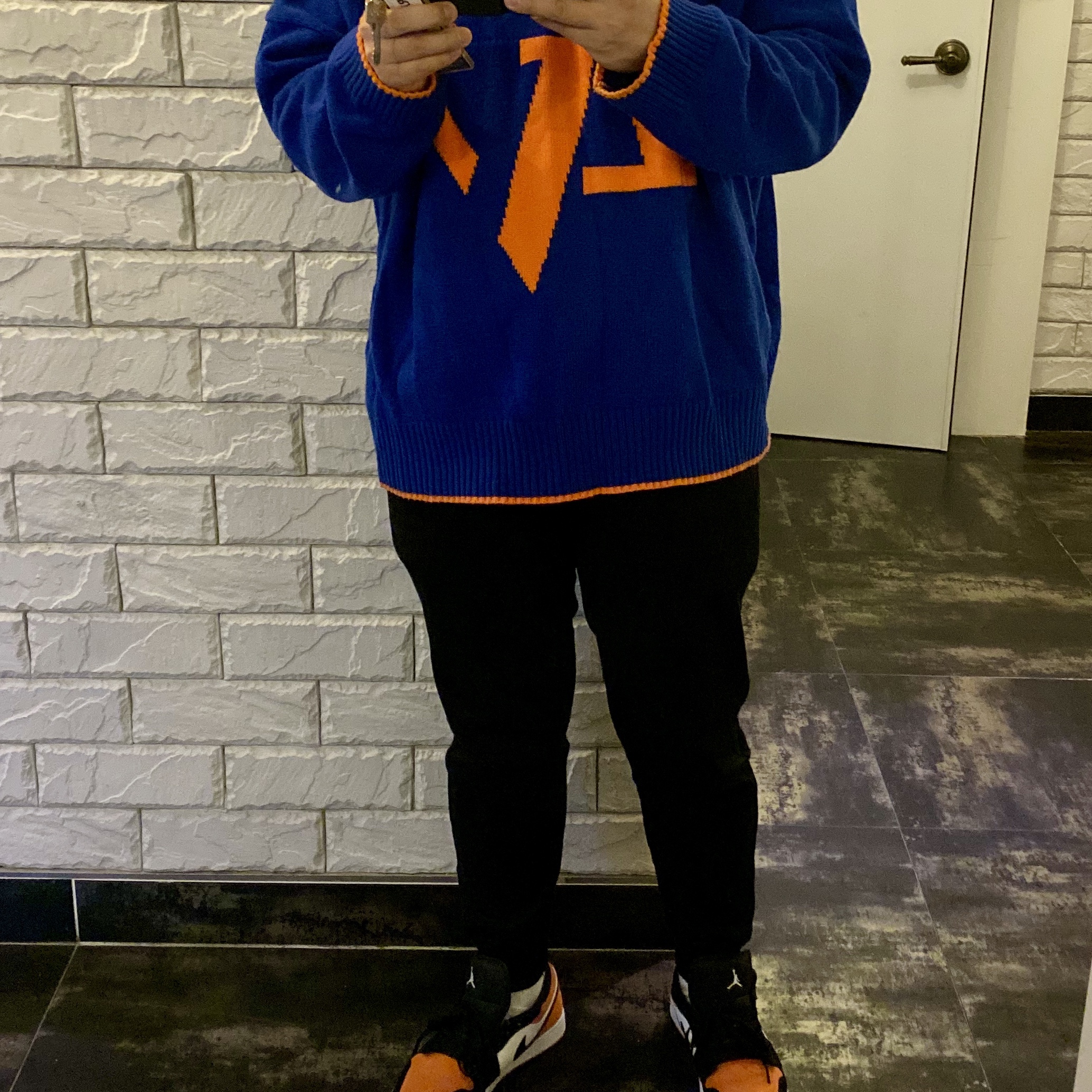 Jordan 1 Low Shattered Backboard 착용 스타일