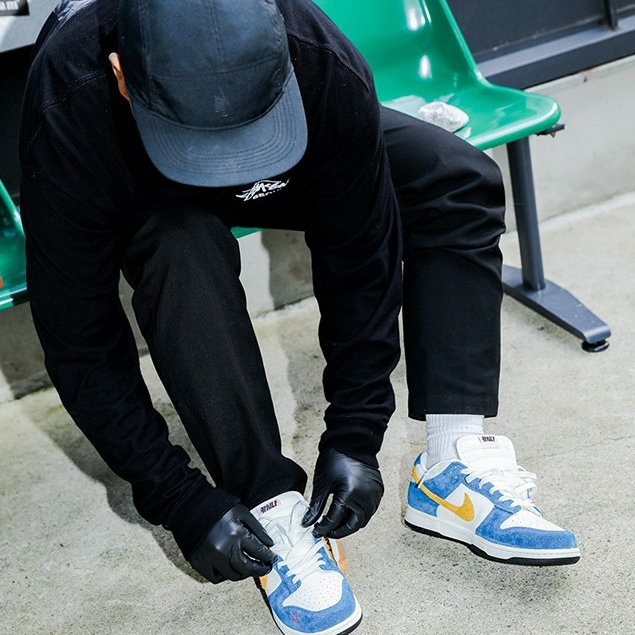 Nike x Kasina Dunk Low 80's Bus 착용 스타일
