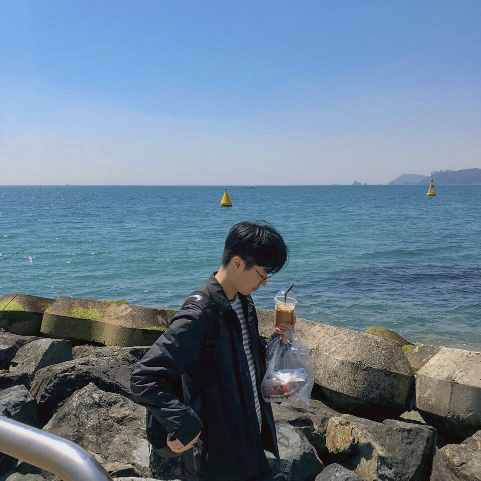 KREAM 프로필 이미지