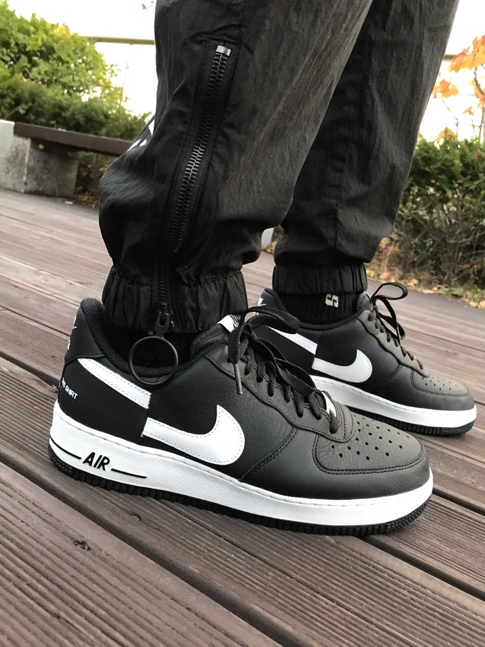 Nike x Comme des Garcons Shirt x Supreme Air Force 1 Low 2018 착용 스타일 - 2