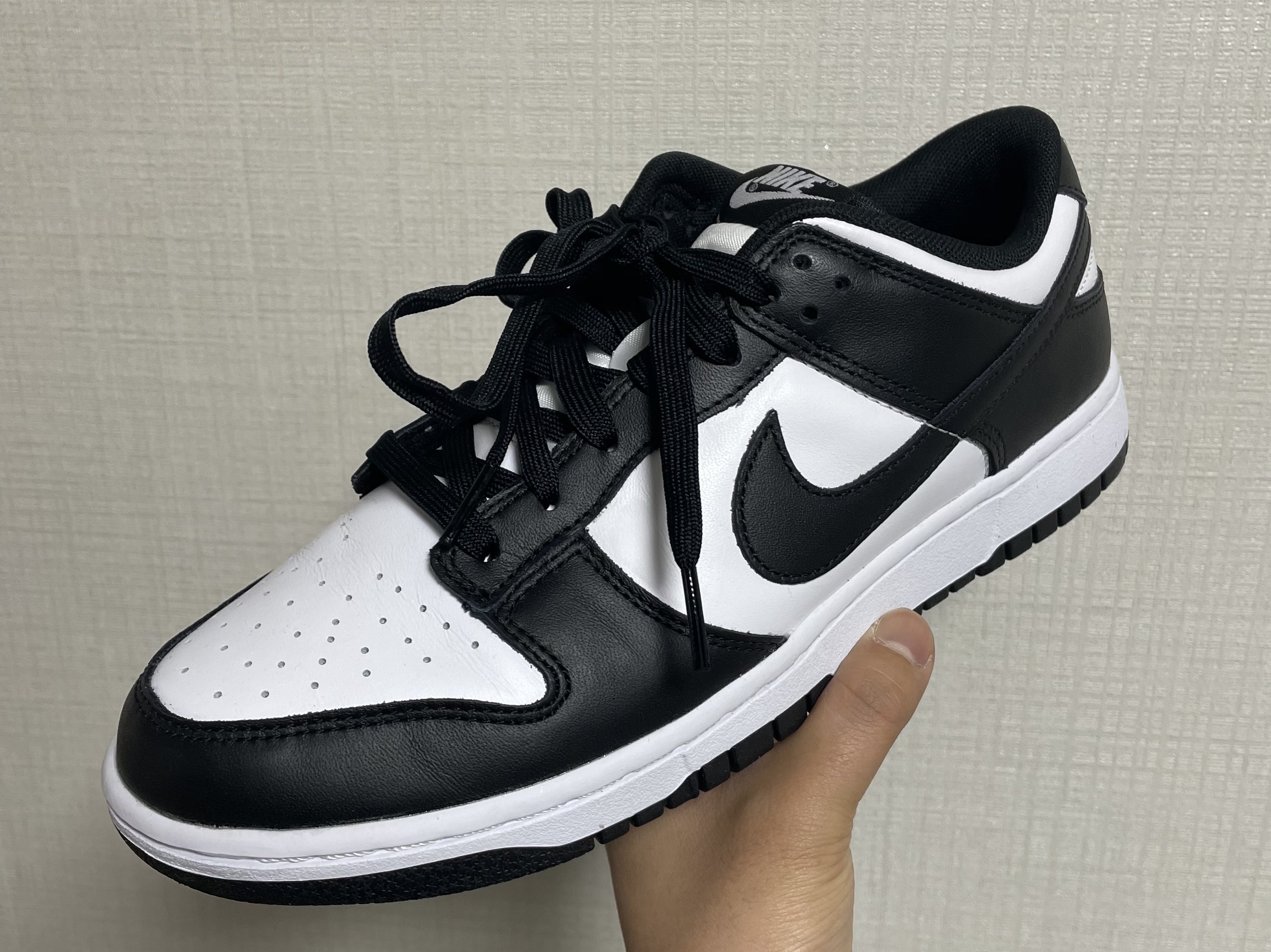Nike Dunk Low Retro Black, Jordan 1 Retro High OG Black White 2014 착용 스타일 - 2