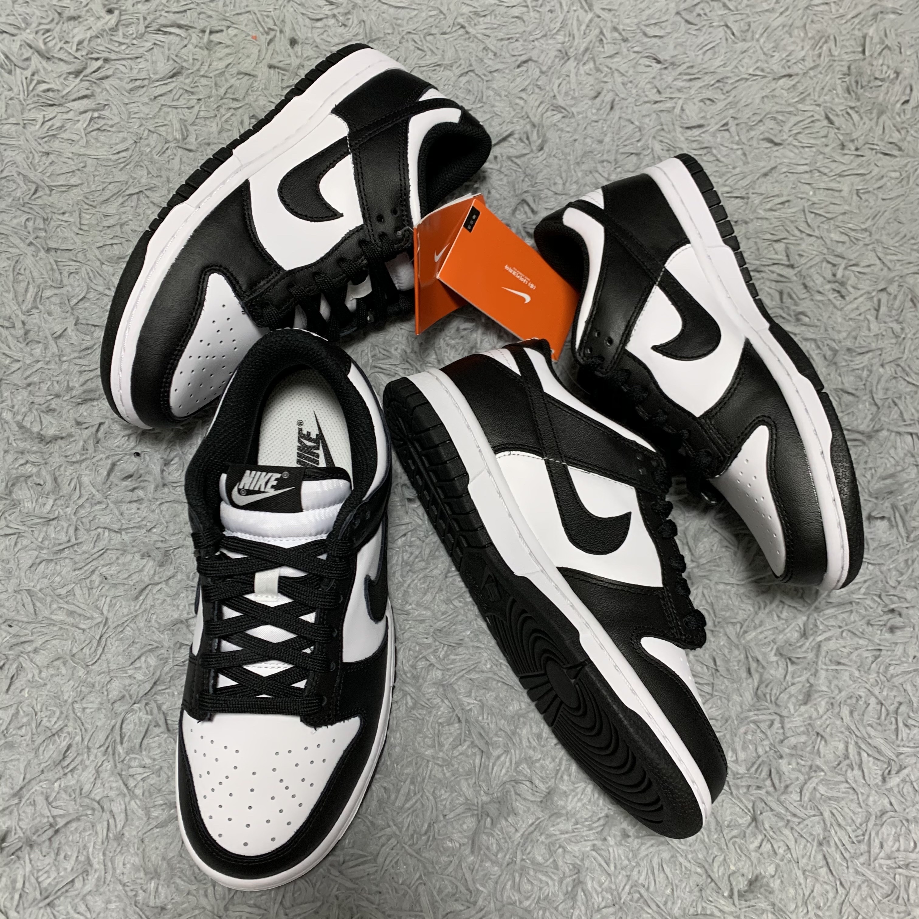 Nike Dunk Low Retro Black 착용 스타일