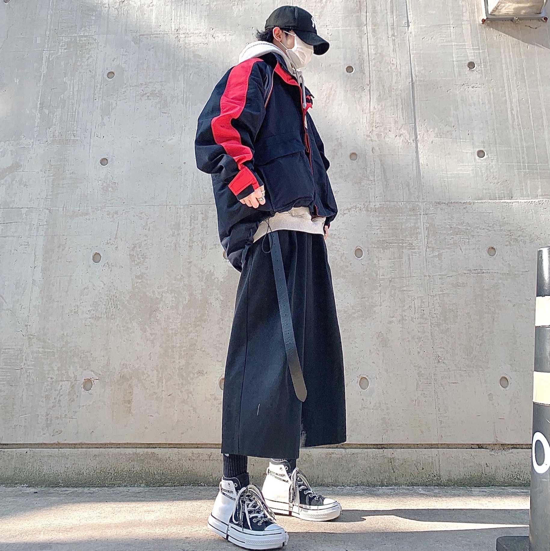 Converse x Feng Chen Wang Chuck 70 2-in-1 Natural Ivory Black 착용 스타일