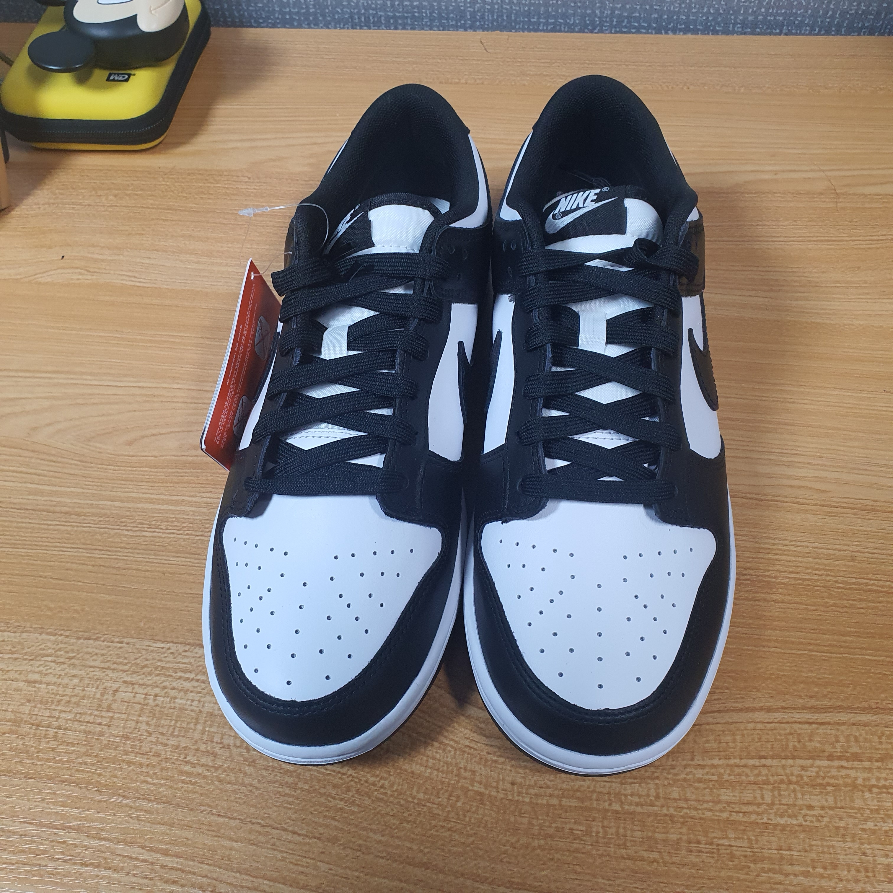 Nike Dunk Low Retro Black 착용 스타일 - 3