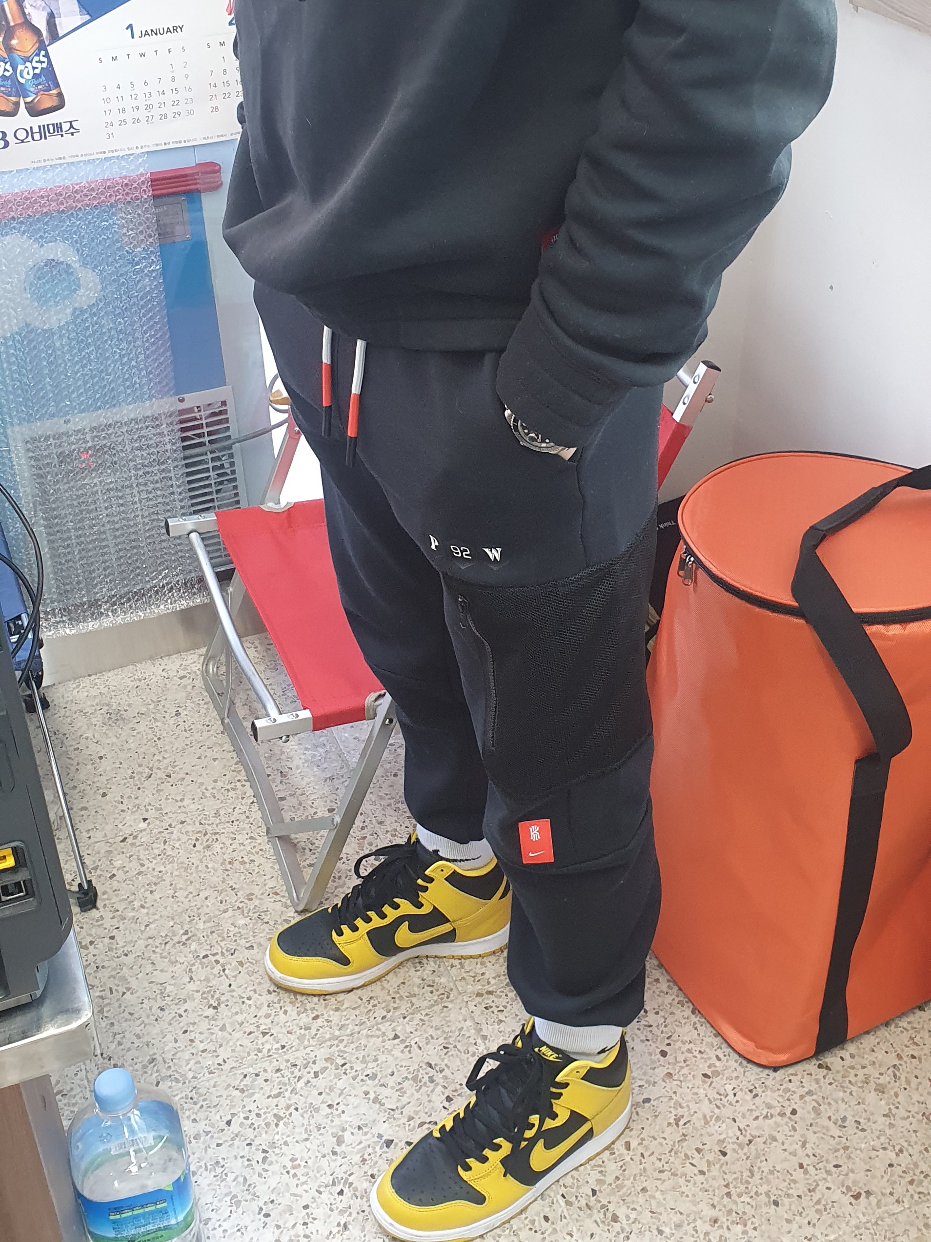 Nike Dunk High SP Varsity Maize 착용 스타일