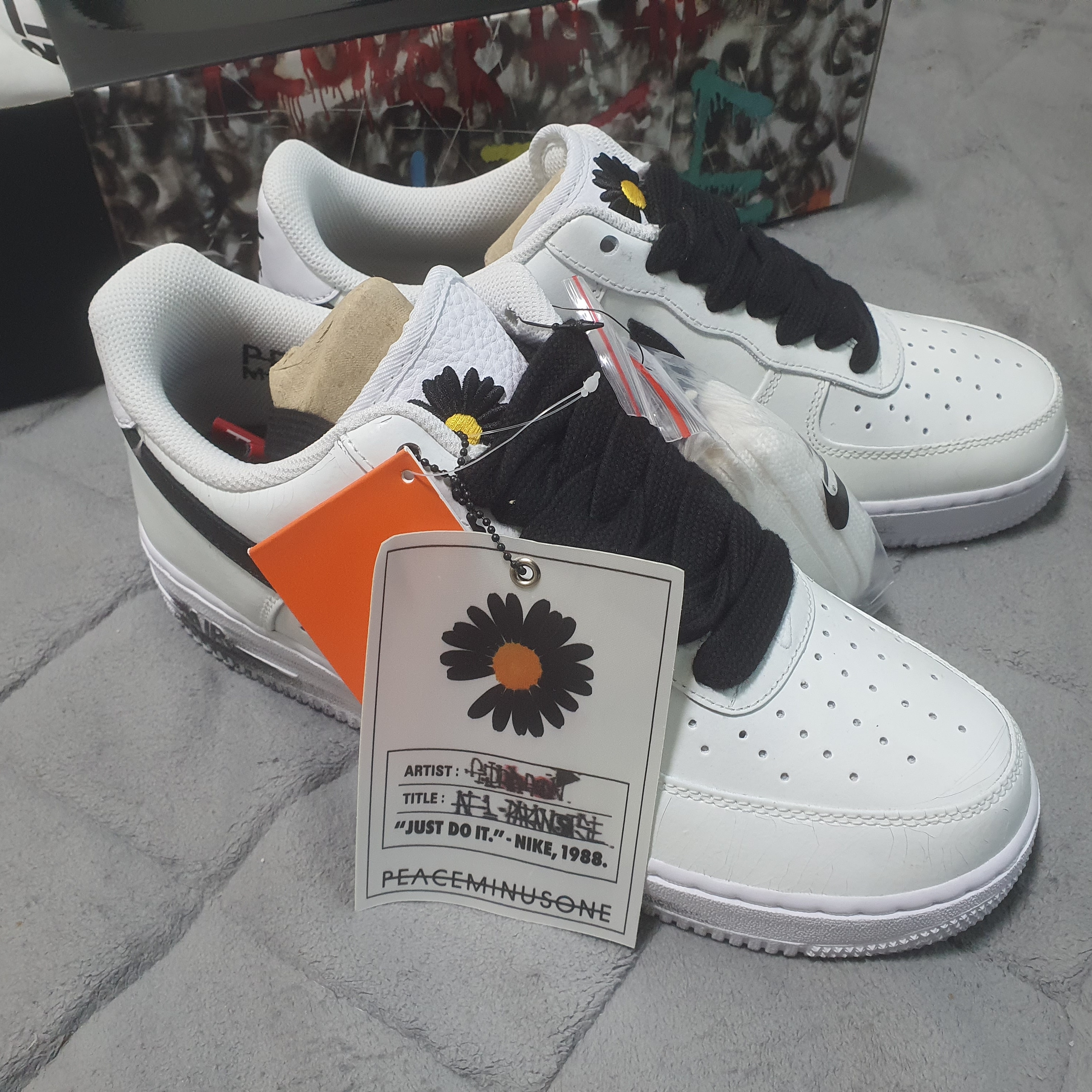 Nike x Peaceminusone Air Force 1 Low Para-Noise 2.0 착용 스타일