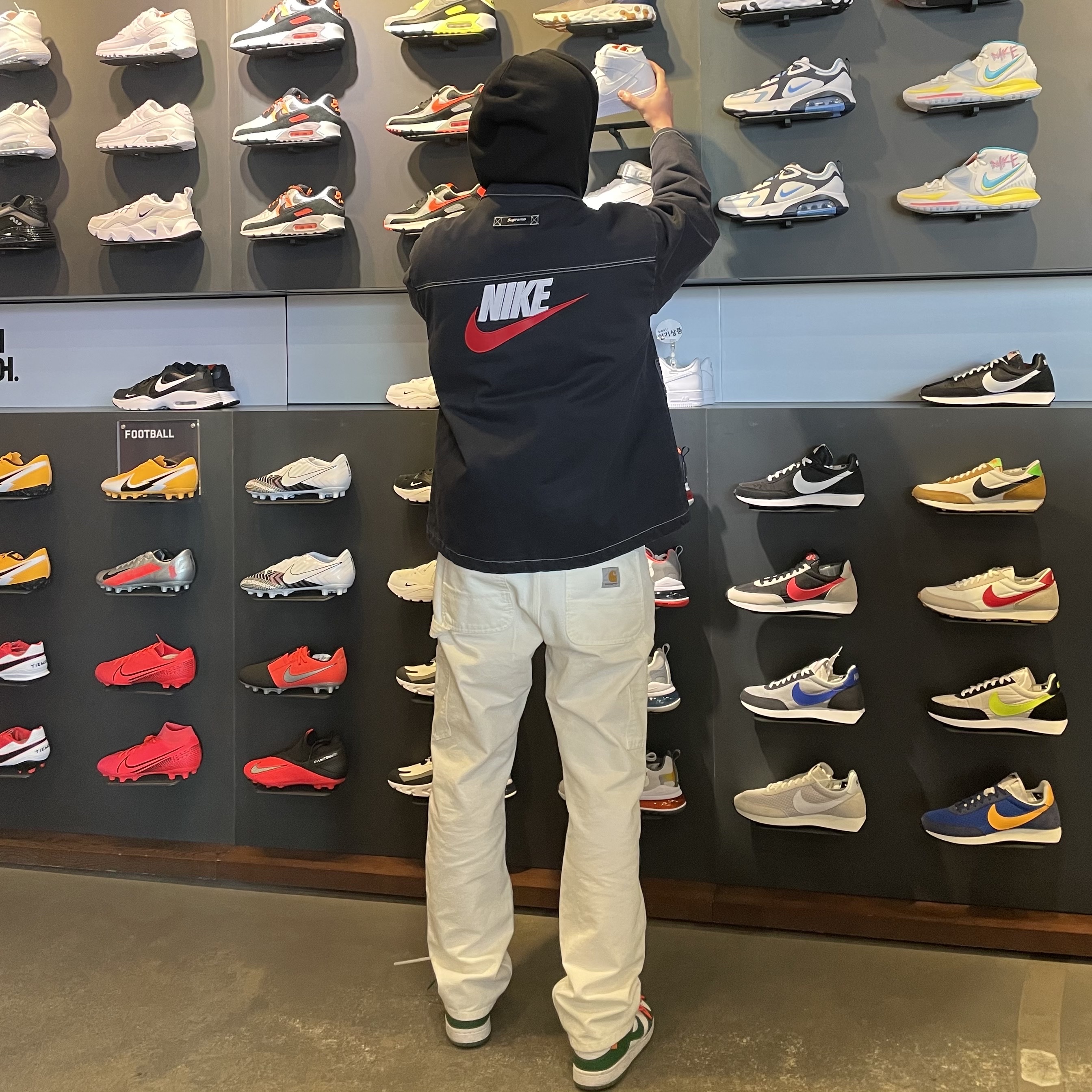 Nike x Off-White Dunk Low Pine Green 착용 스타일 - 1