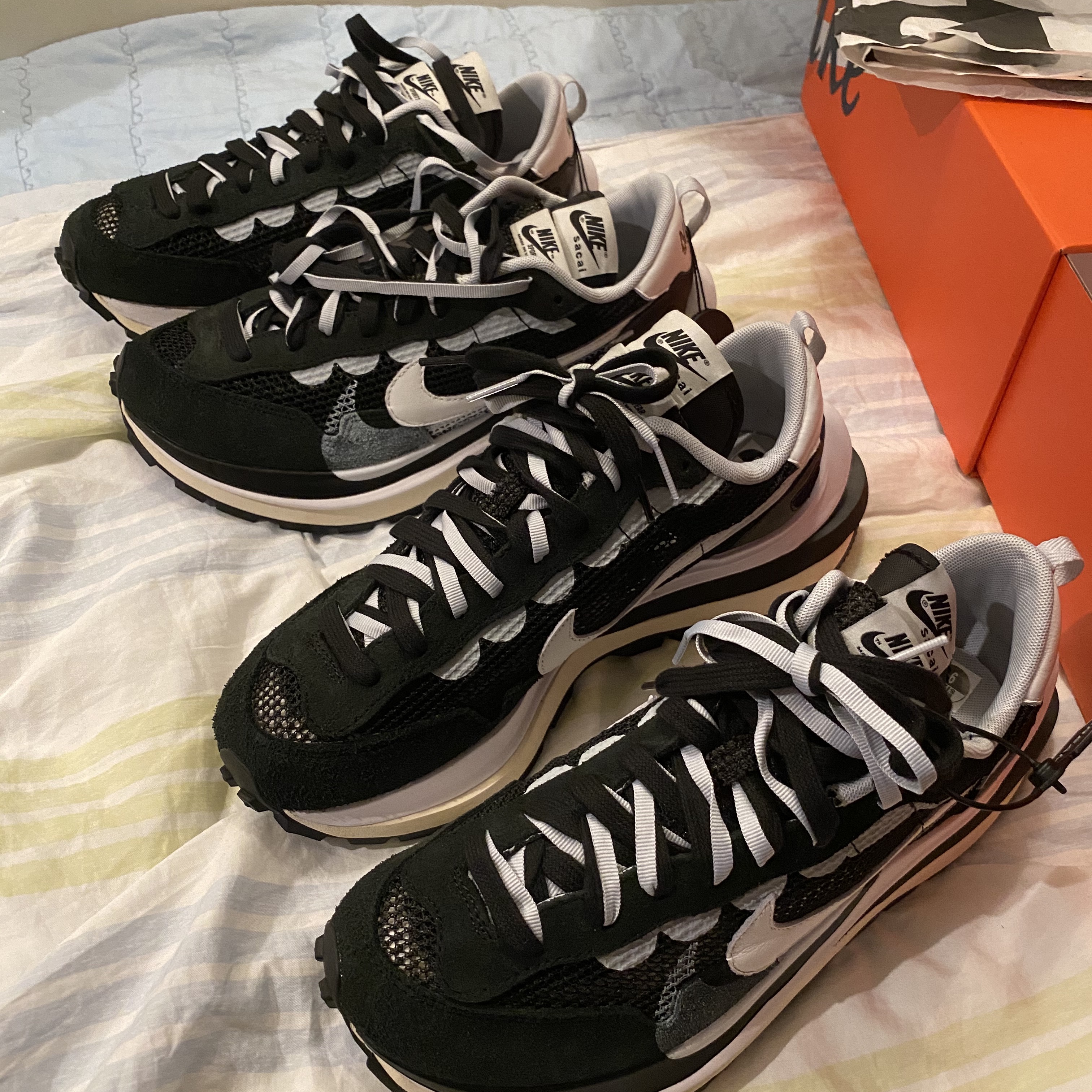 Nike x Sacai VaporWaffle Black White 착용 스타일 - 2