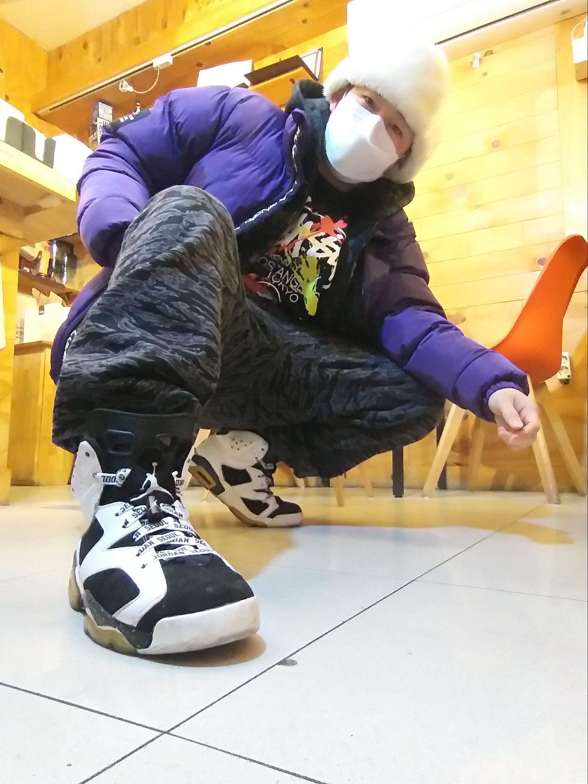 Jordan 6 Retro Oreo 착용 스타일