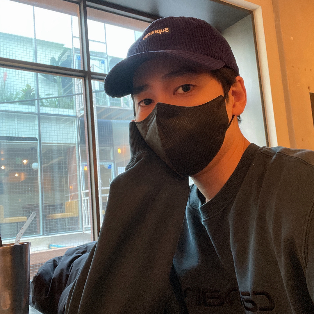 KREAM 프로필 이미지