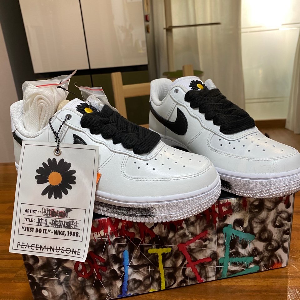 Nike x Peaceminusone Air Force 1 Low Para-Noise 2.0 착용 스타일