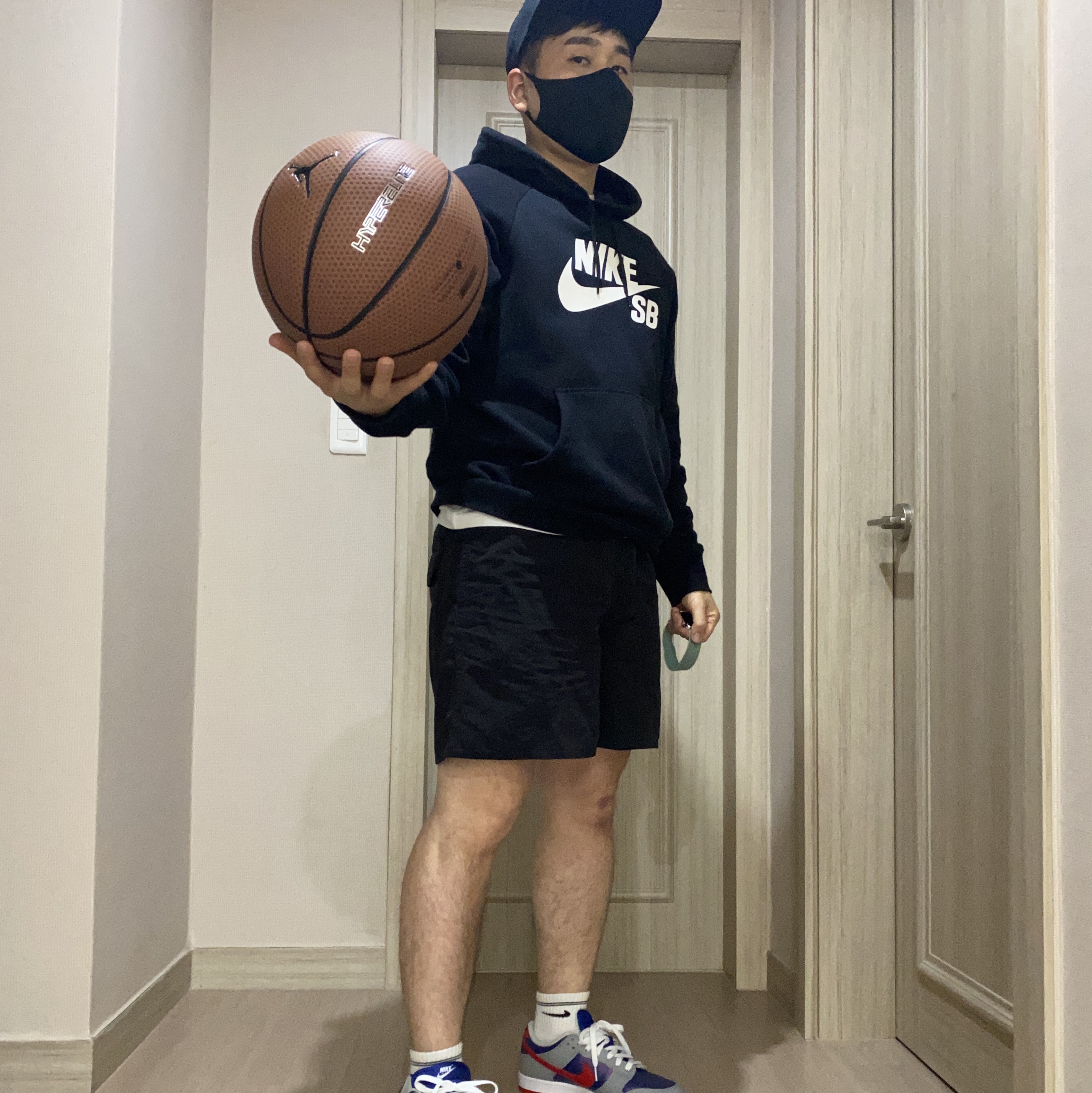 Nike Dunk Low SP Samba 2020 착용 스타일