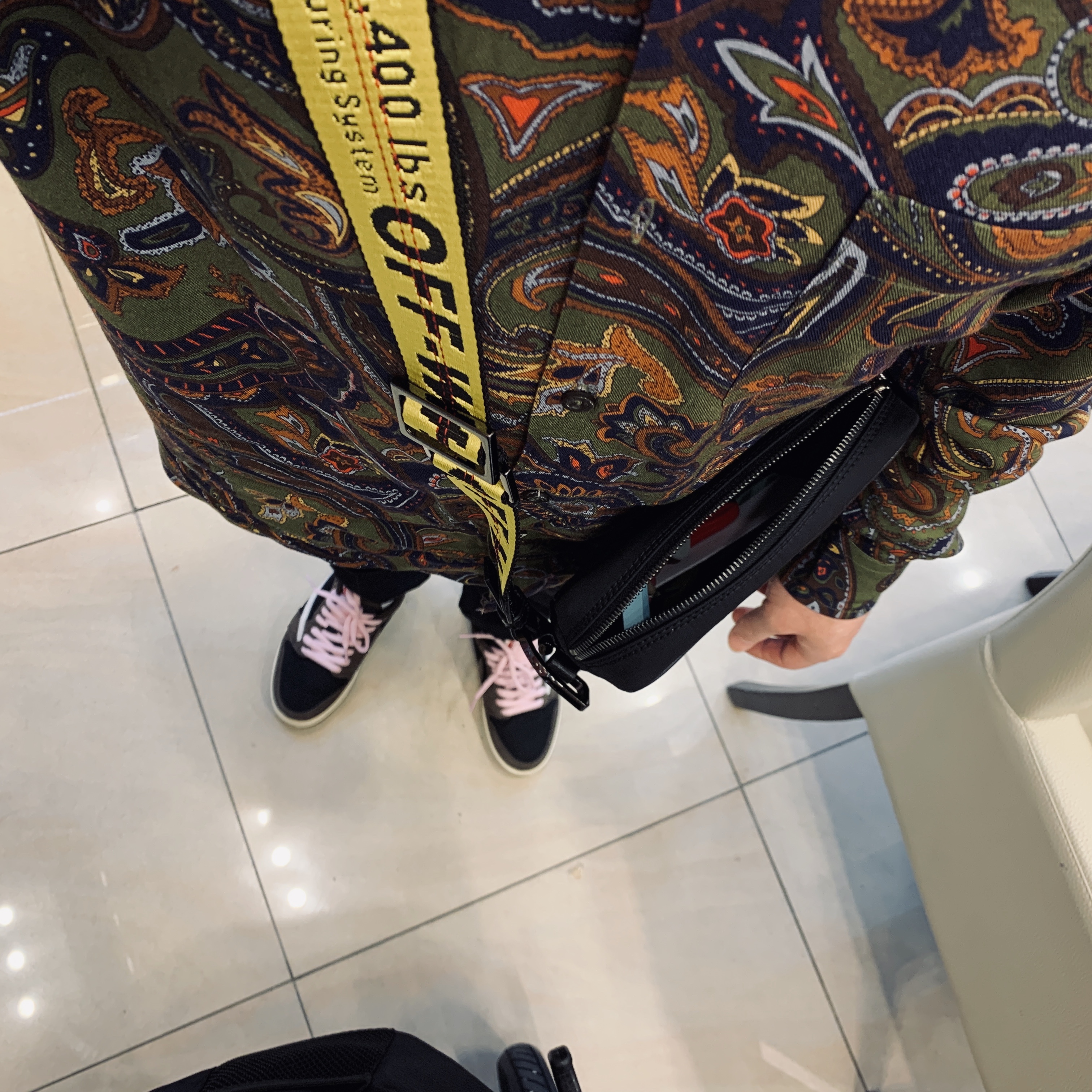 Jordan 1 x Travis Scott Retro Low OG SP Mocha 착용 스타일