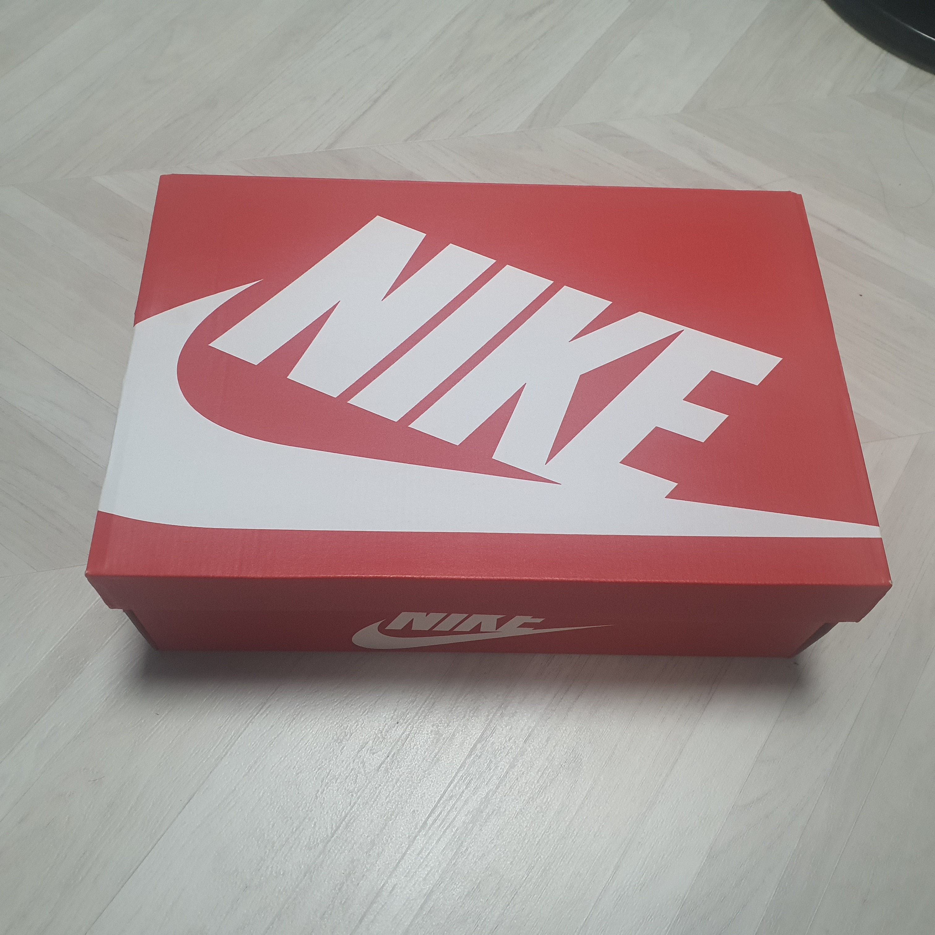 Nike Air More Uptempo Black White 2020 착용 스타일 - 1